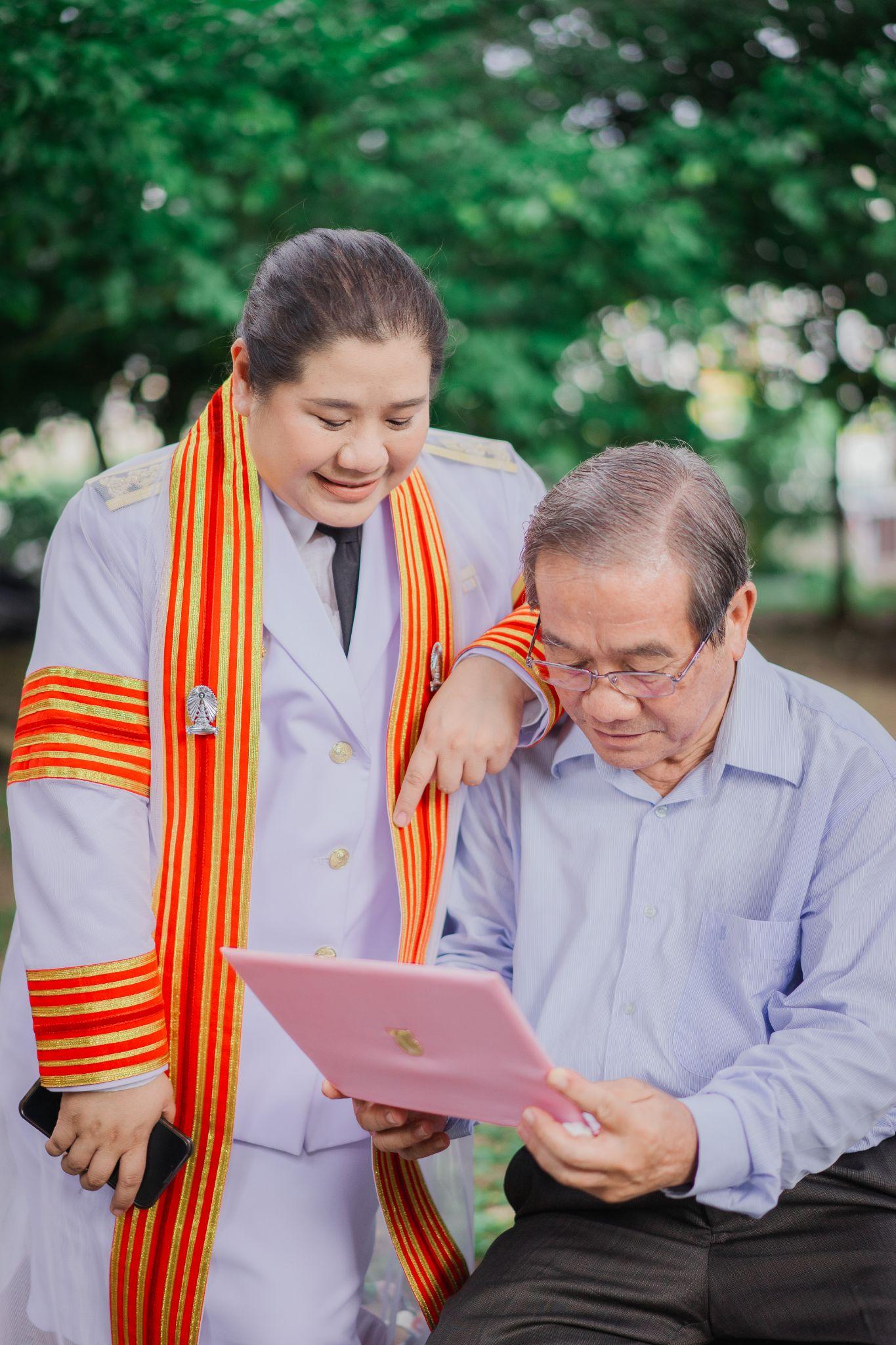 ผลงานรับปริญญา จุฬาลงกรณ์มหาวิทยาลัย โดย TaBenzFoTo ภาพที่ 19