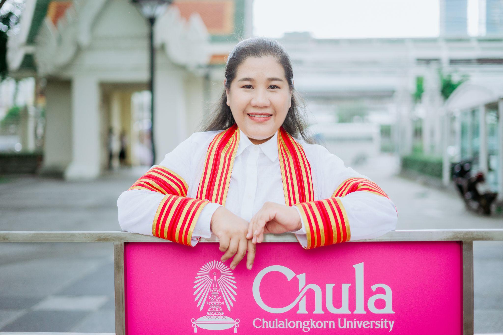 ผลงานรับปริญญา จุฬาลงกรณ์มหาวิทยาลัย โดย TaBenzFoTo ภาพที่ 3
