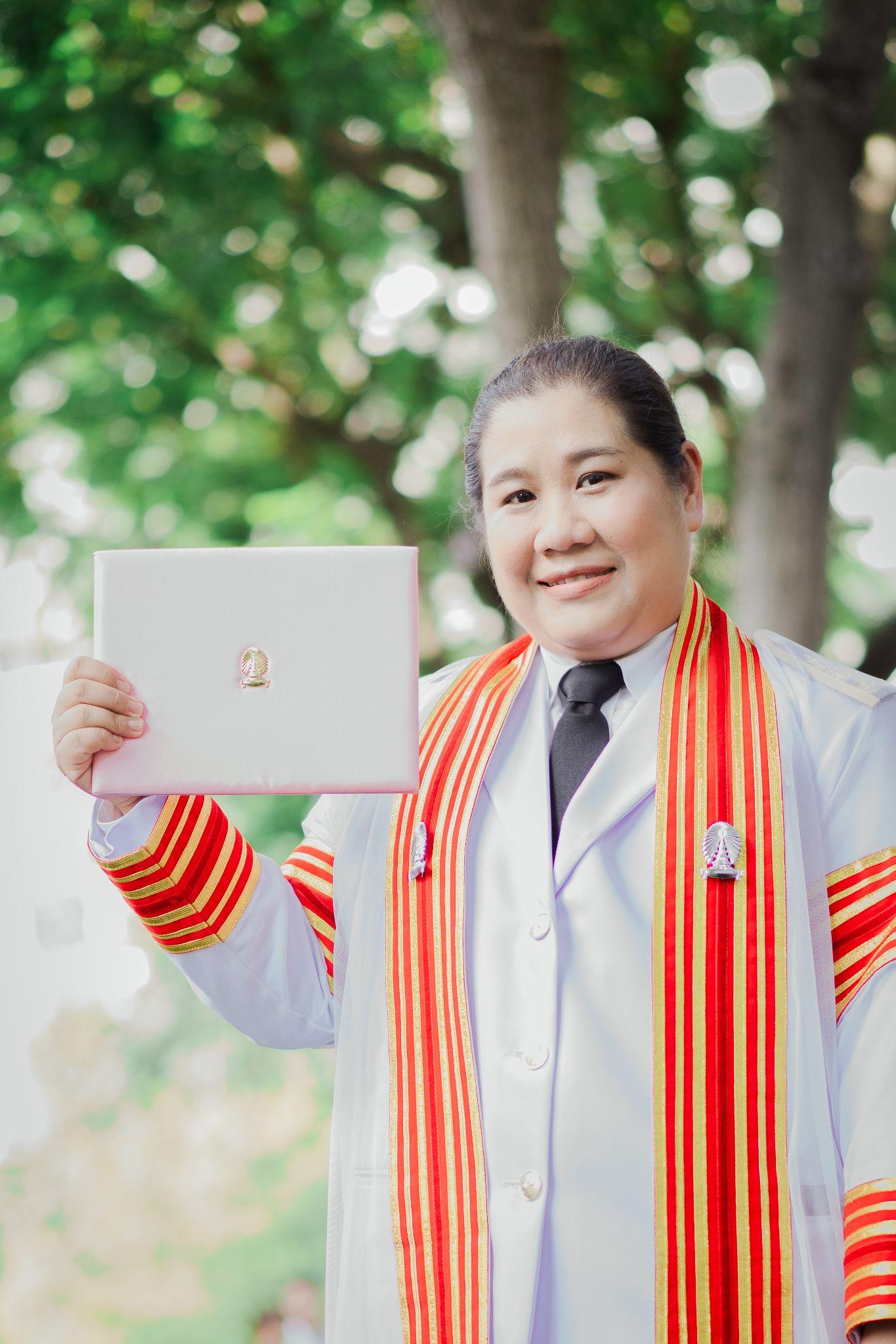 ผลงานรับปริญญา จุฬาลงกรณ์มหาวิทยาลัย โดย TaBenzFoTo ภาพที่ 14
