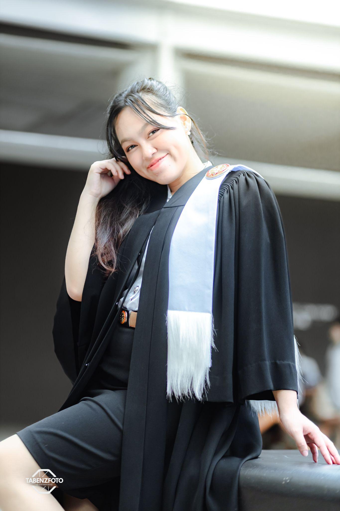 ผลงานรับปริญญา มหาวิทยาลัยธรรมศาสตร์ โดย TaBenzFoTo ภาพที่ 6