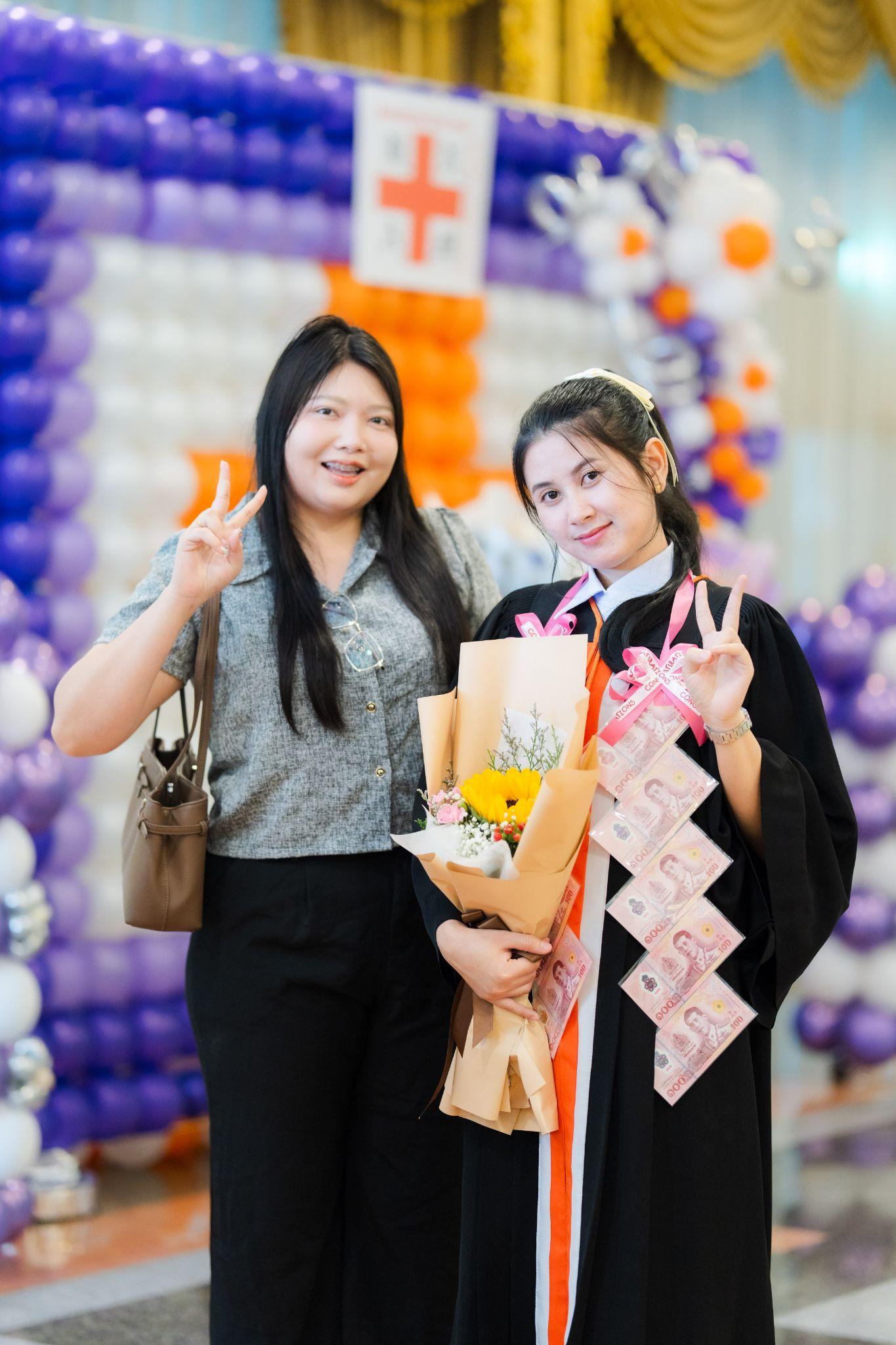 ผลงานรับปริญญา โดย Parasol Photo ภาพที่ 14