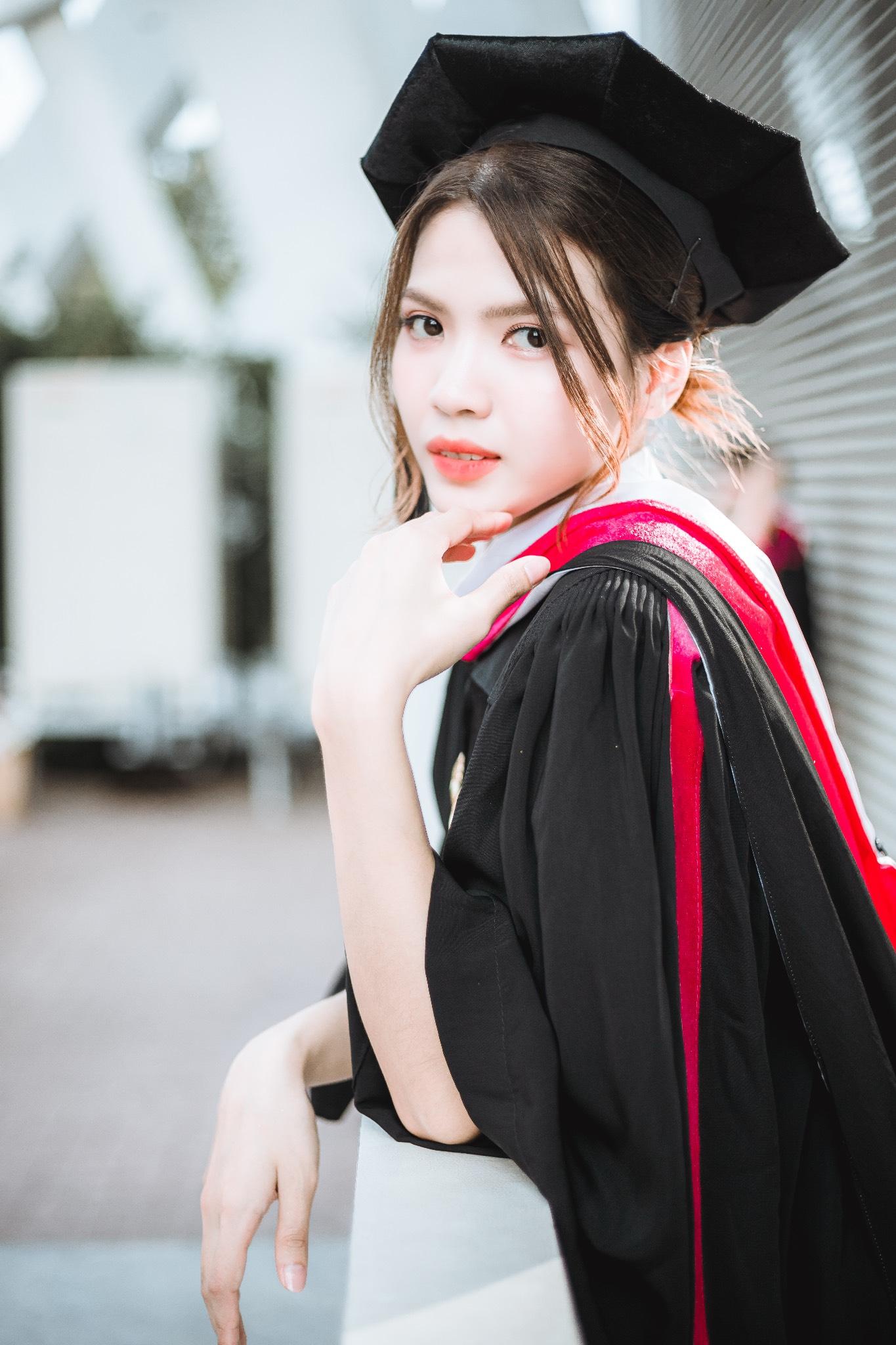 ผลงานรับปริญญา มหาวิทยาลัยรังสิต โดย Castas Fames ภาพที่ 6