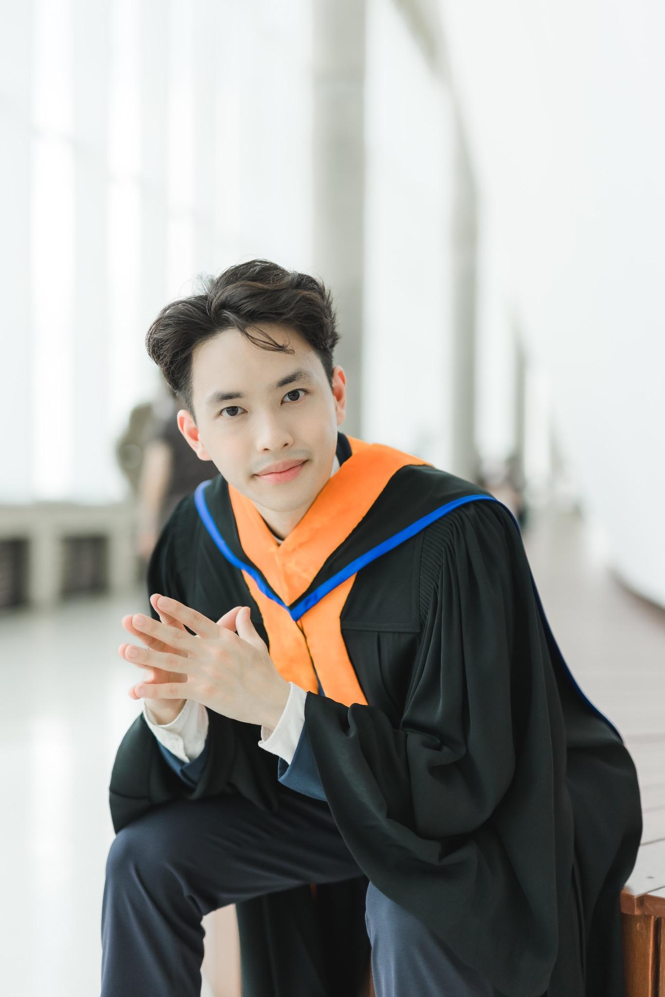 ผลงานรับปริญญา มหาวิทยาลัยมหิดล โดย Castas Fames ภาพที่ 1