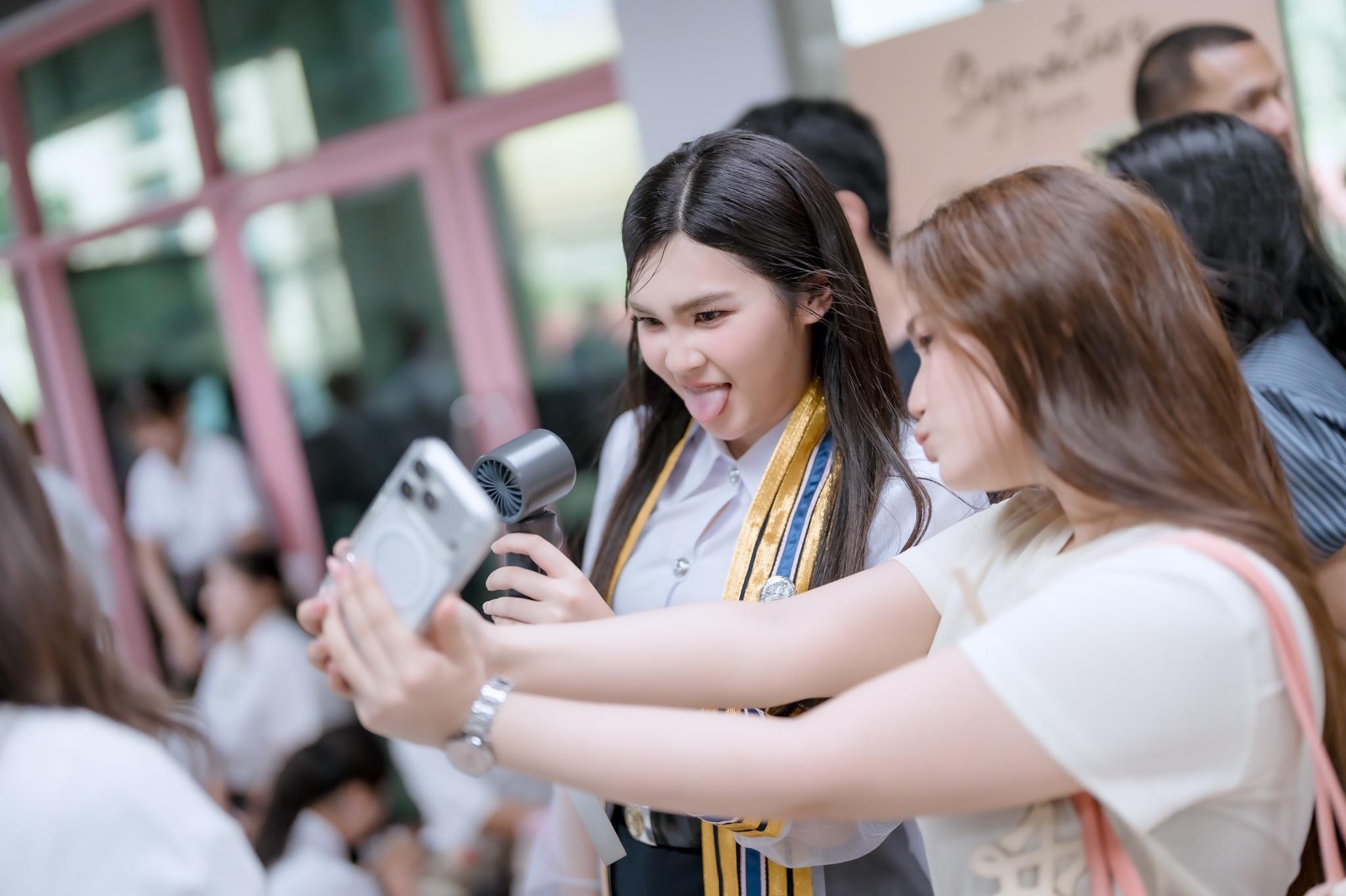 ผลงานรับปริญญา มหาวิทยาลัยราชภัฏสวนสุนันทา โดย Bird Panivat photographer ภาพที่ 3
