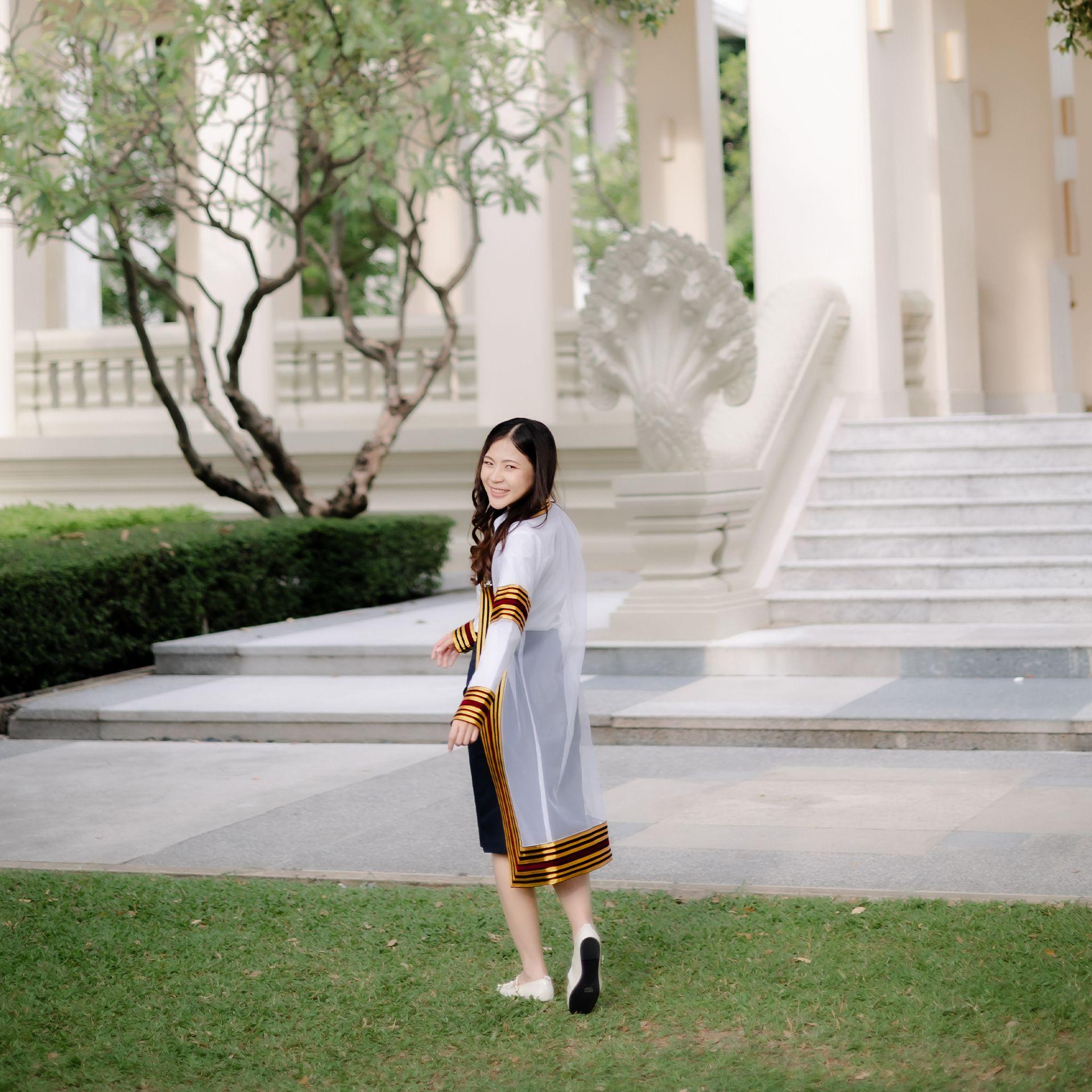 ผลงานรับปริญญา โดย TANIDA.PHOTO ภาพที่ 6