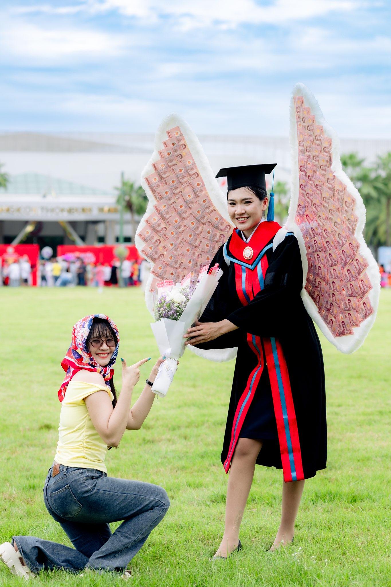 ผลงานรับปริญญา โดย Samart Photo ภาพที่ 16