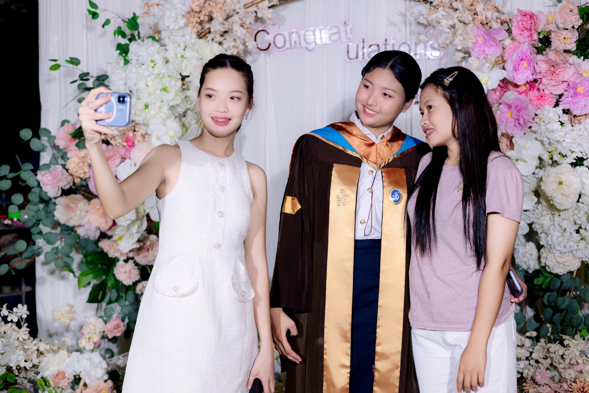 ผลงานรับปริญญา โดย Samart Photo ภาพที่ 19