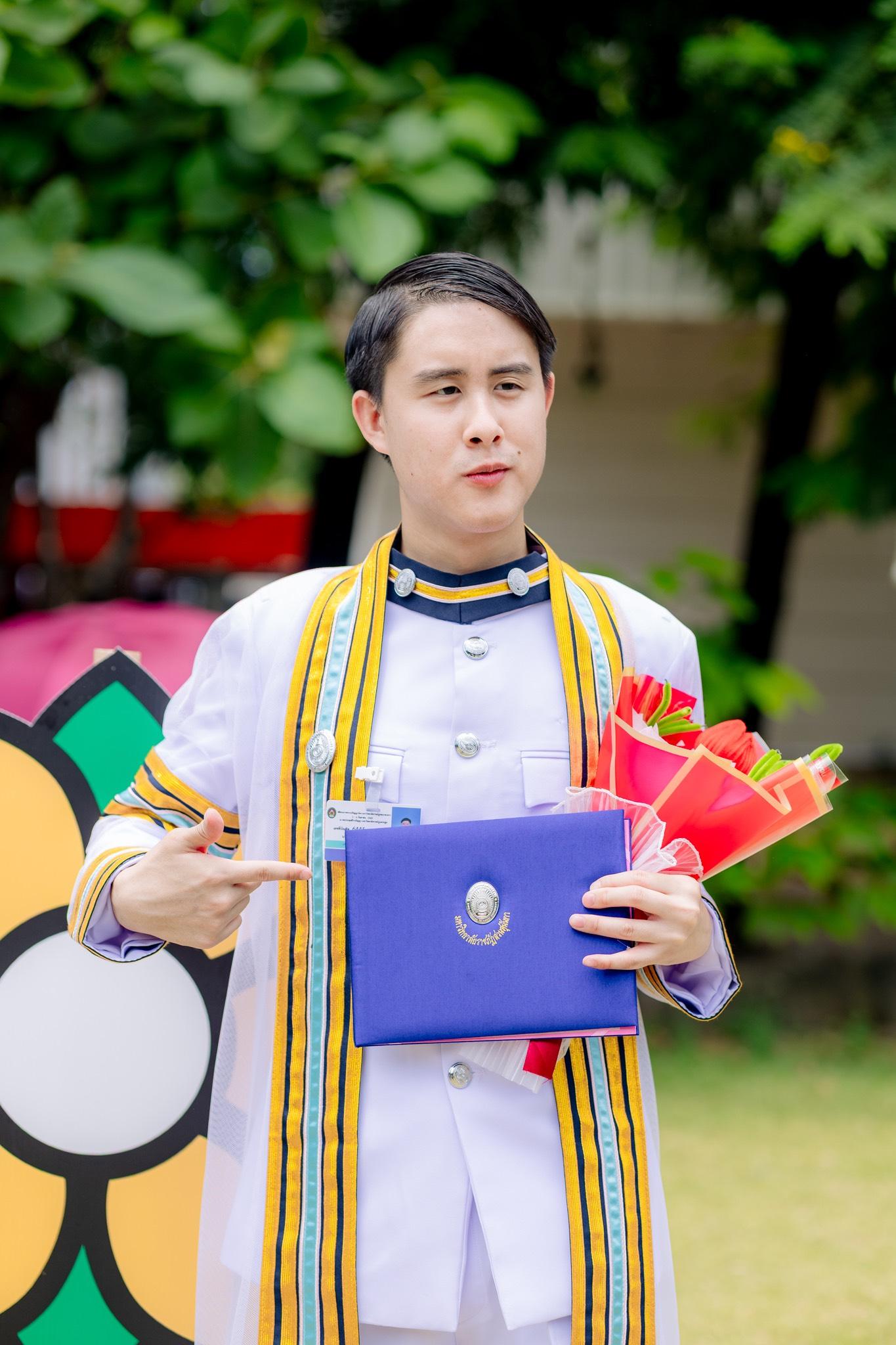 ผลงานรับปริญญา โดย Samart Photo ภาพที่ 10