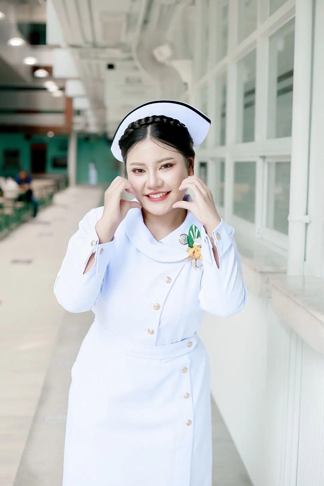 ผลงานรับปริญญา มหาวิทยาลัยสวนดุสิต โดย Wanwi_wann ช่างภาพผู้หญิง ภาพที่ 4