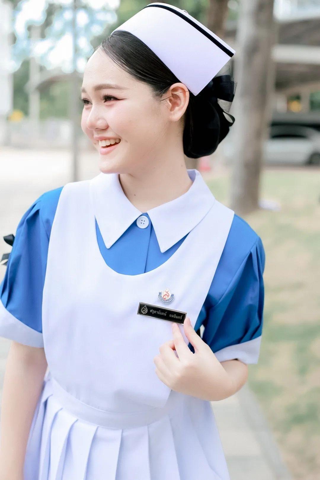 ผลงานรับปริญญา วิทยาลัยพยาบาลบรมราชชนนี โดย Wanwi_wann ช่างภาพผู้หญิง ภาพที่ 16