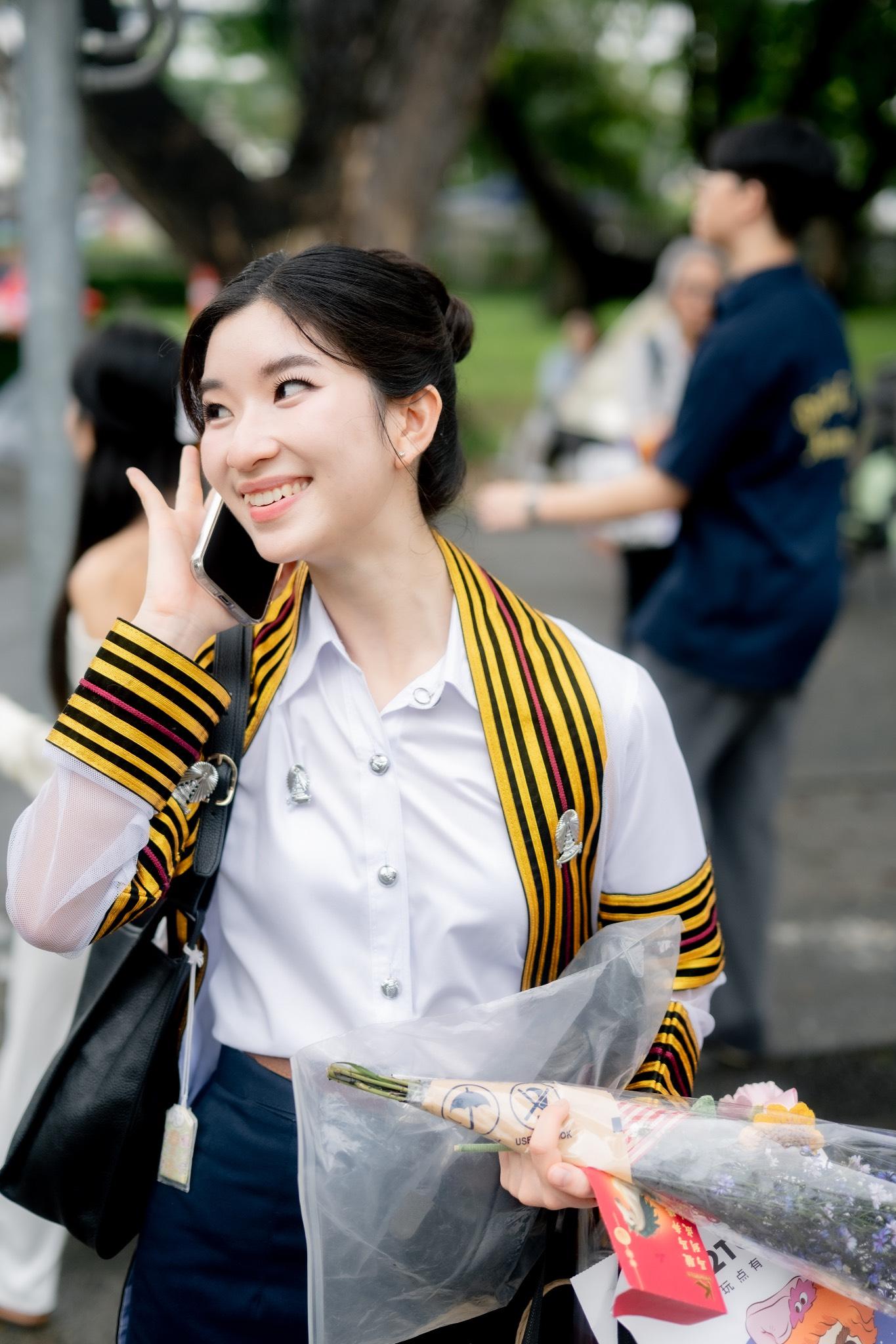 ผลงานรับปริญญา จุฬาลงกรณ์มหาวิทยาลัย โดย H A N G P h o t o ภาพที่ 17