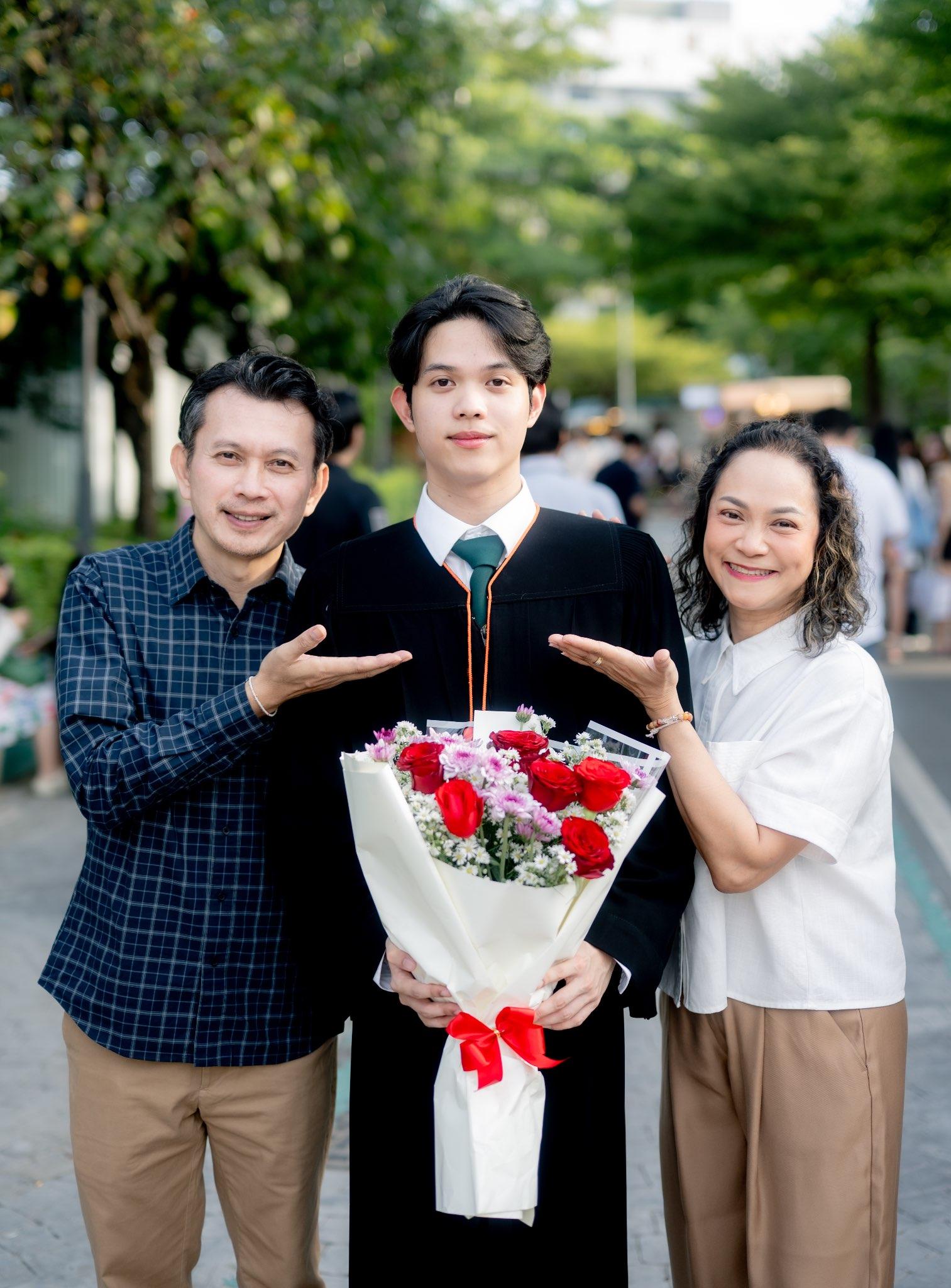 ผลงานรับปริญญา มหาวิทยาลัยเกษตรศาสตร์ โดย H A N G P h o t o ภาพที่ 7