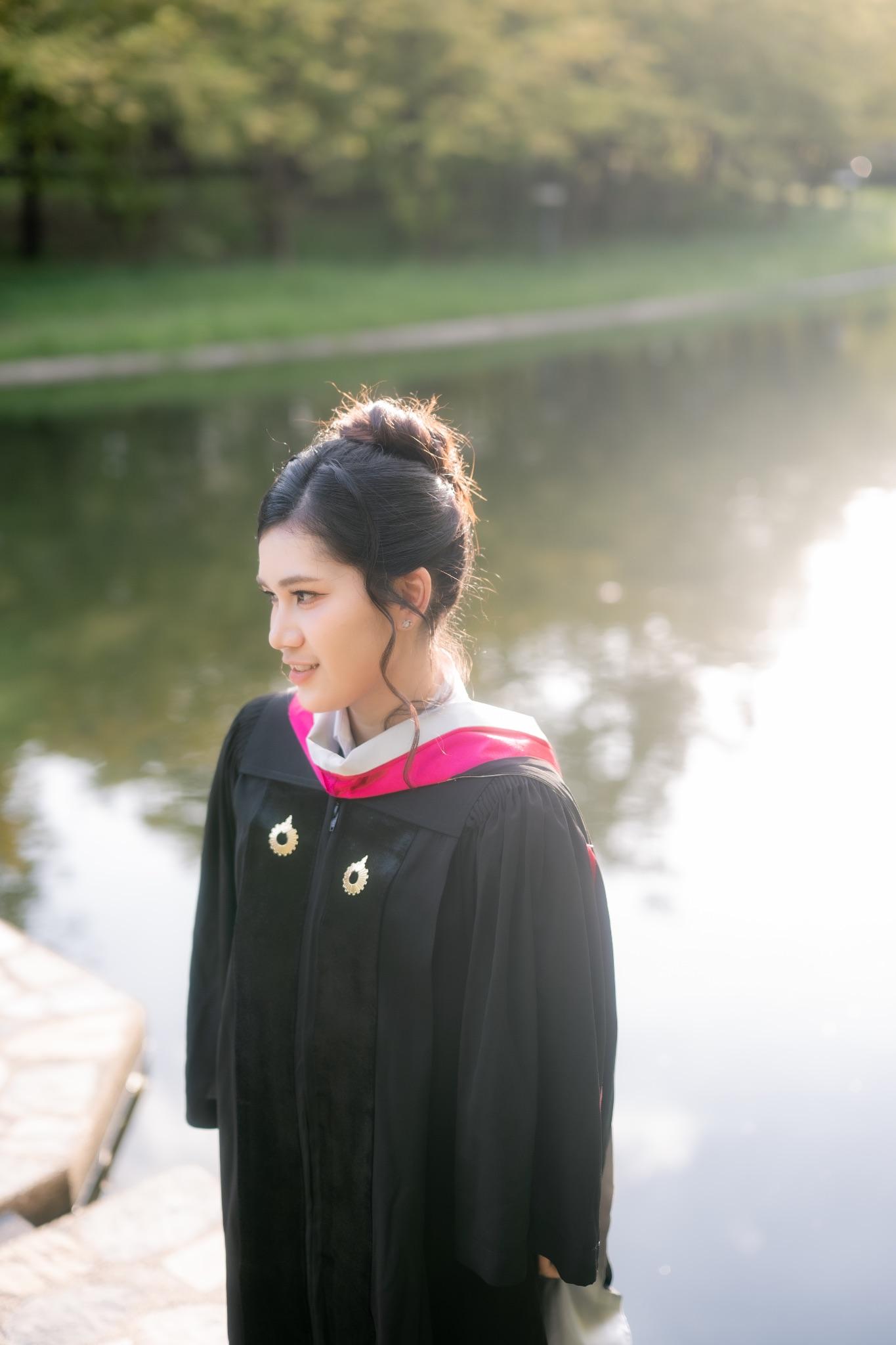 ผลงานรับปริญญา มหาวิทยาลัยรังสิต โดย H A N G P h o t o ภาพที่ 6