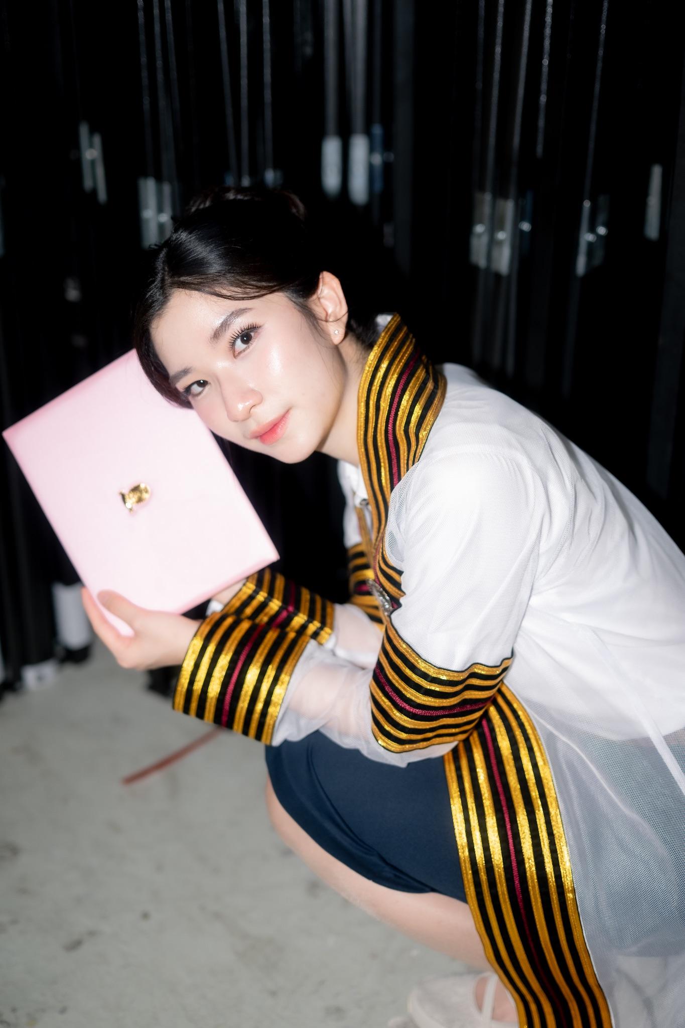ผลงานรับปริญญา จุฬาลงกรณ์มหาวิทยาลัย โดย H A N G P h o t o ภาพที่ 20