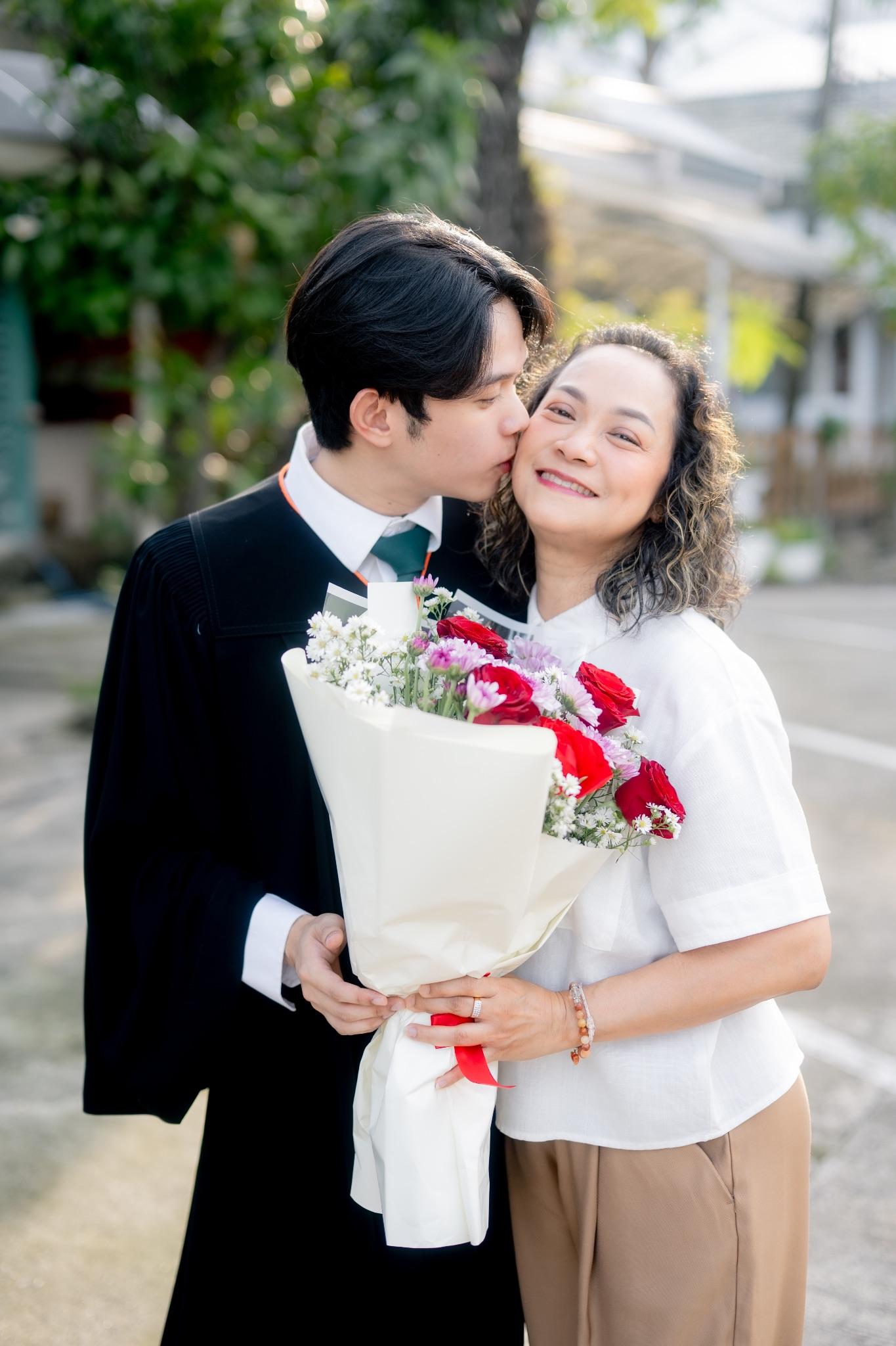 ผลงานรับปริญญา มหาวิทยาลัยเกษตรศาสตร์ โดย H A N G P h o t o ภาพที่ 4