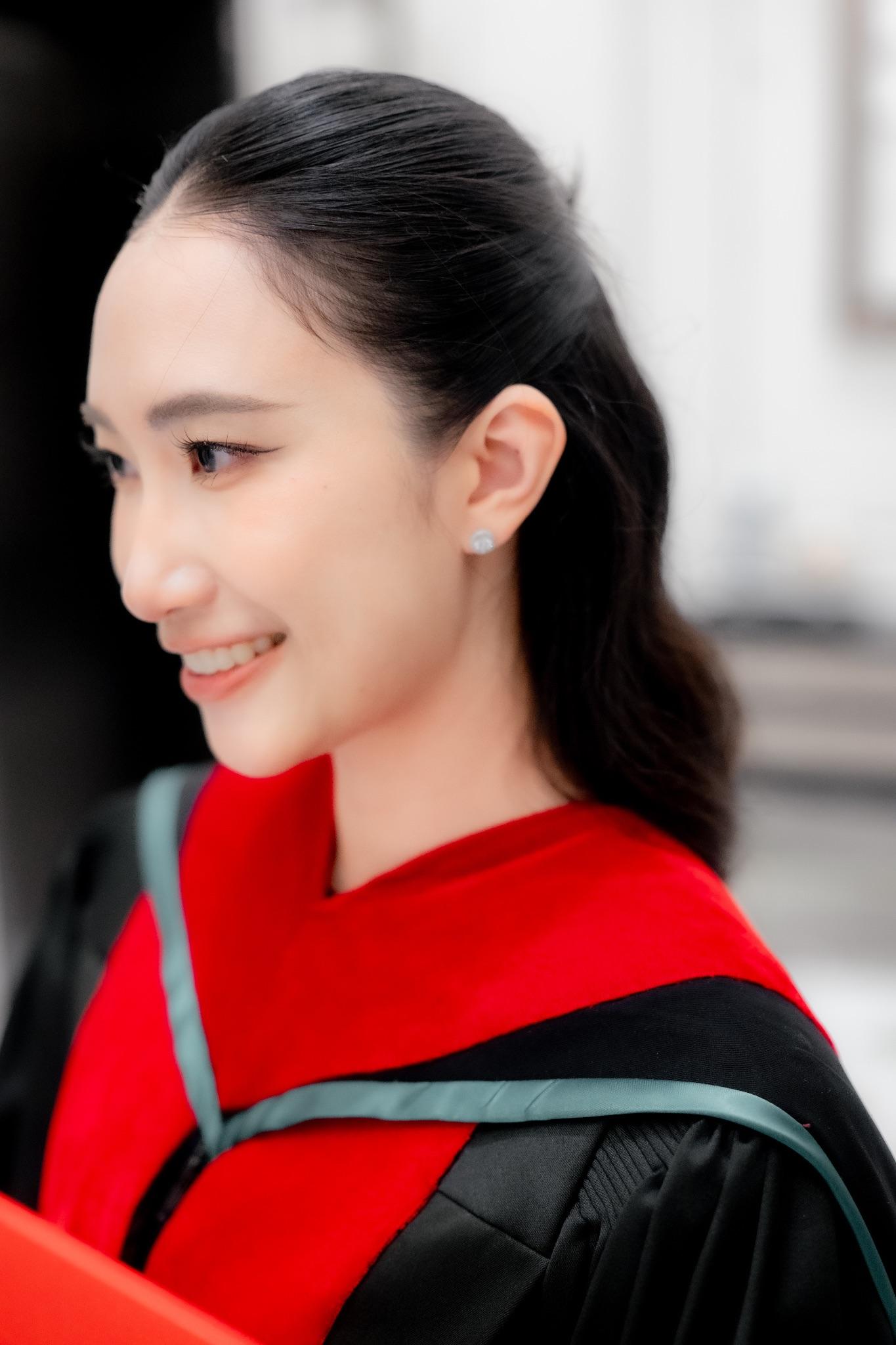 ผลงานรับปริญญา วิทยาลัยแพทยศาสตร์พระมงกุฎเกล้า โดย H A N G P h o t o ภาพที่ 13