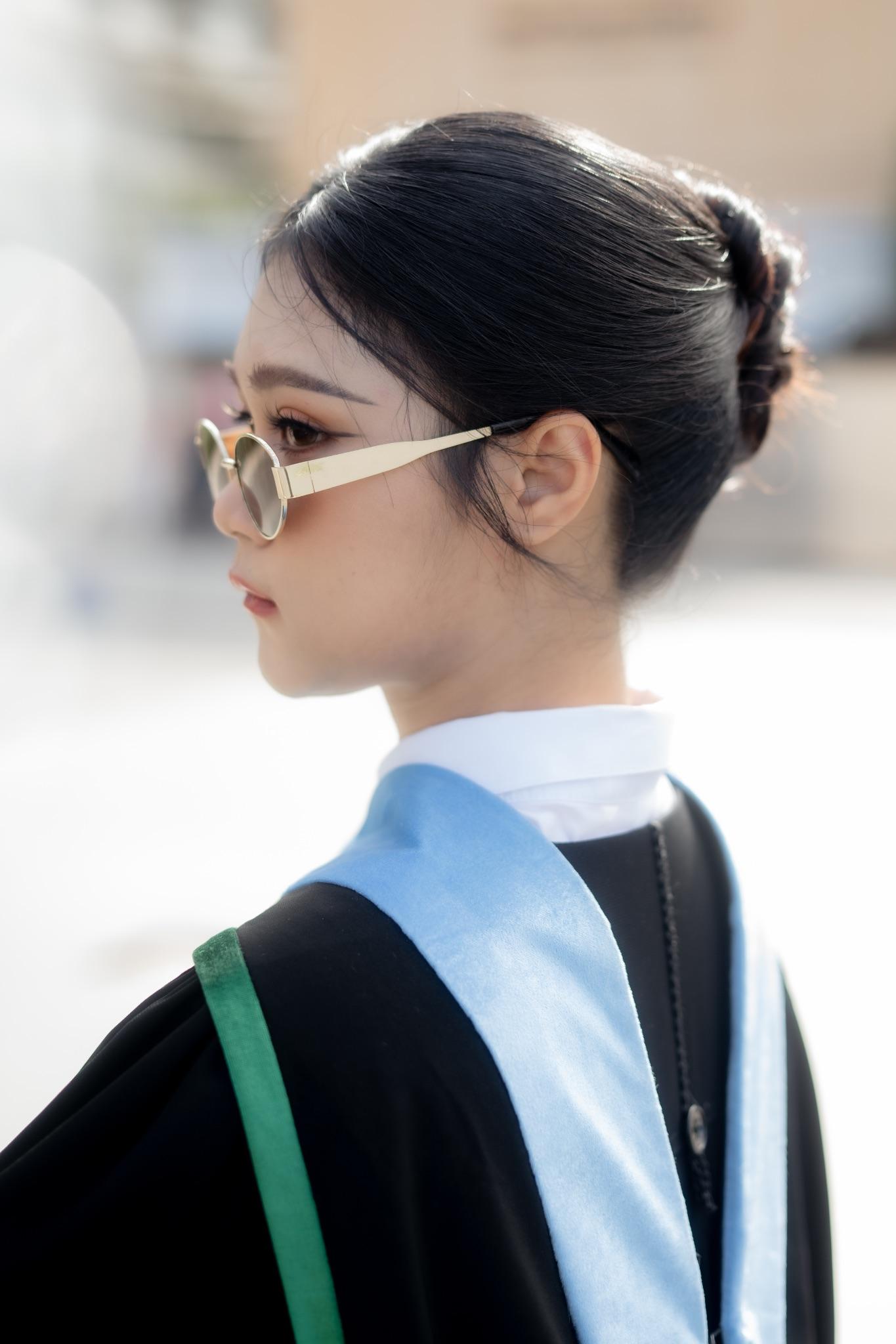 ผลงานรับปริญญา มหาวิทยาลัยราชภัฏเทพสตรี โดย H A N G P h o t o ภาพที่ 3
