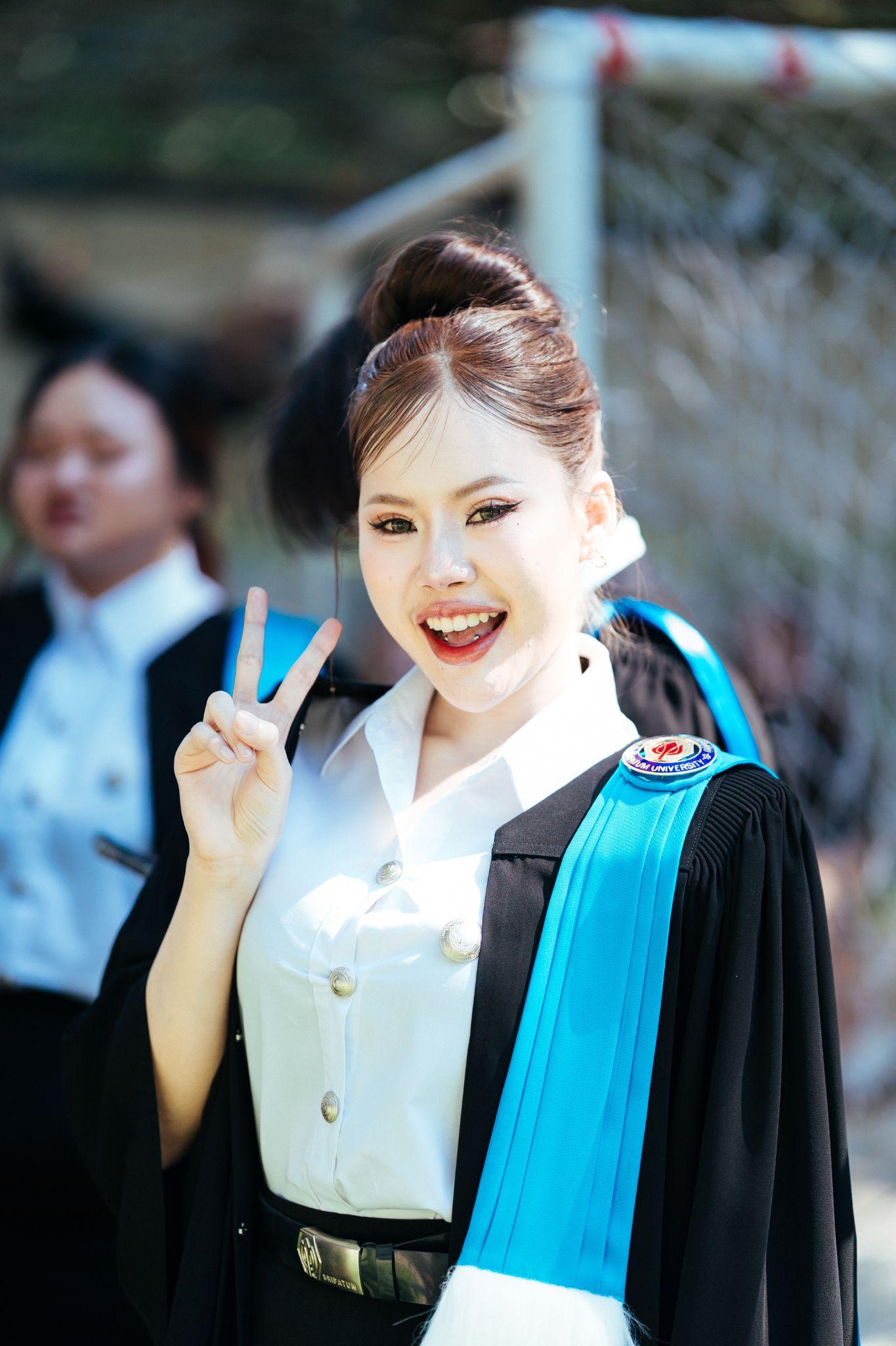 ผลงานรับปริญญา มหาวิทยาลัยศรีปทุม โดย NONN.Photo ภาพที่ 1