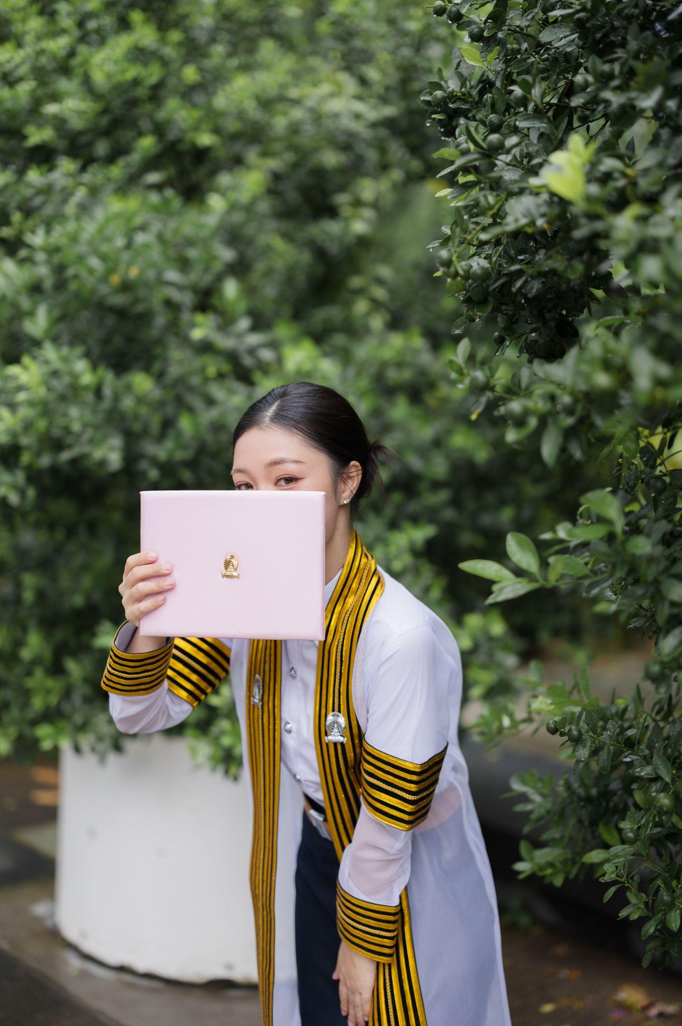 ผลงานรับปริญญา จุฬาลงกรณ์มหาวิทยาลัย โดย หนวดแมว ภาพที่ 12
