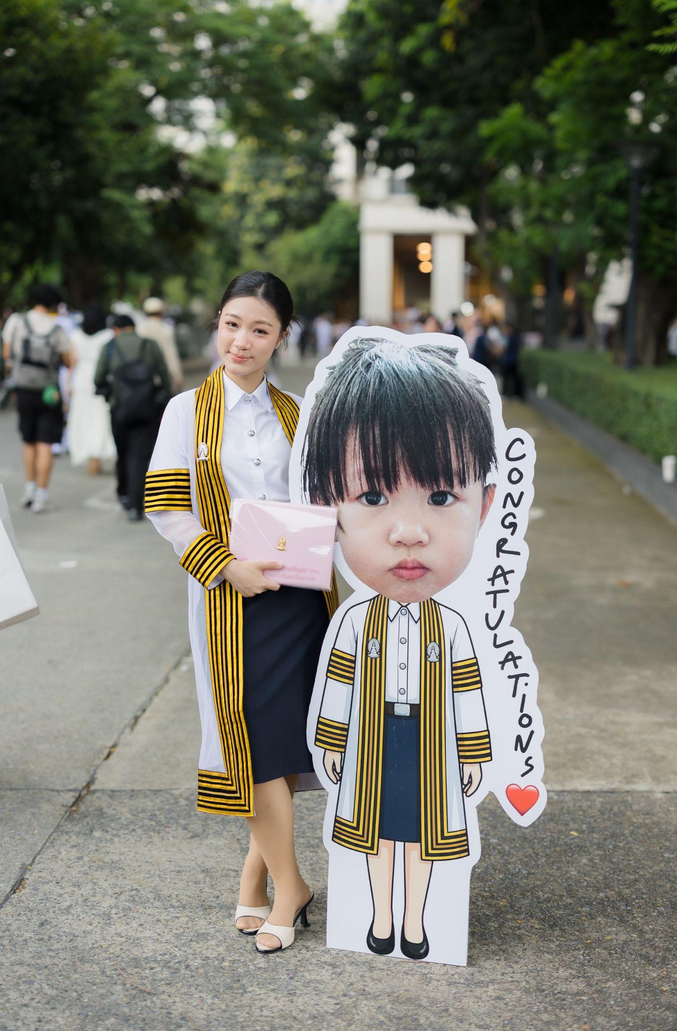 ผลงานรับปริญญา จุฬาลงกรณ์มหาวิทยาลัย โดย หนวดแมว ภาพที่ 10