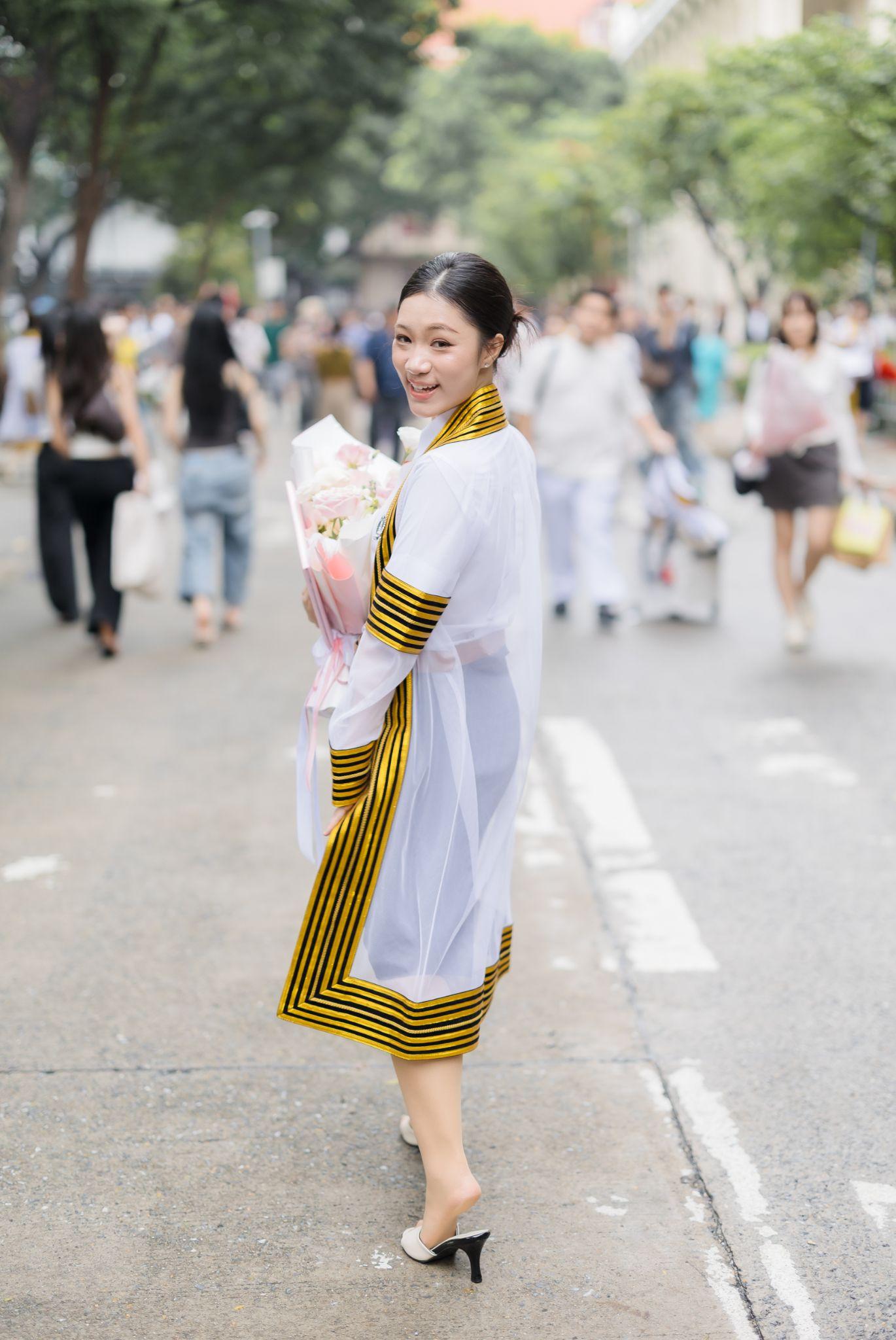ผลงานรับปริญญา จุฬาลงกรณ์มหาวิทยาลัย โดย หนวดแมว ภาพที่ 13