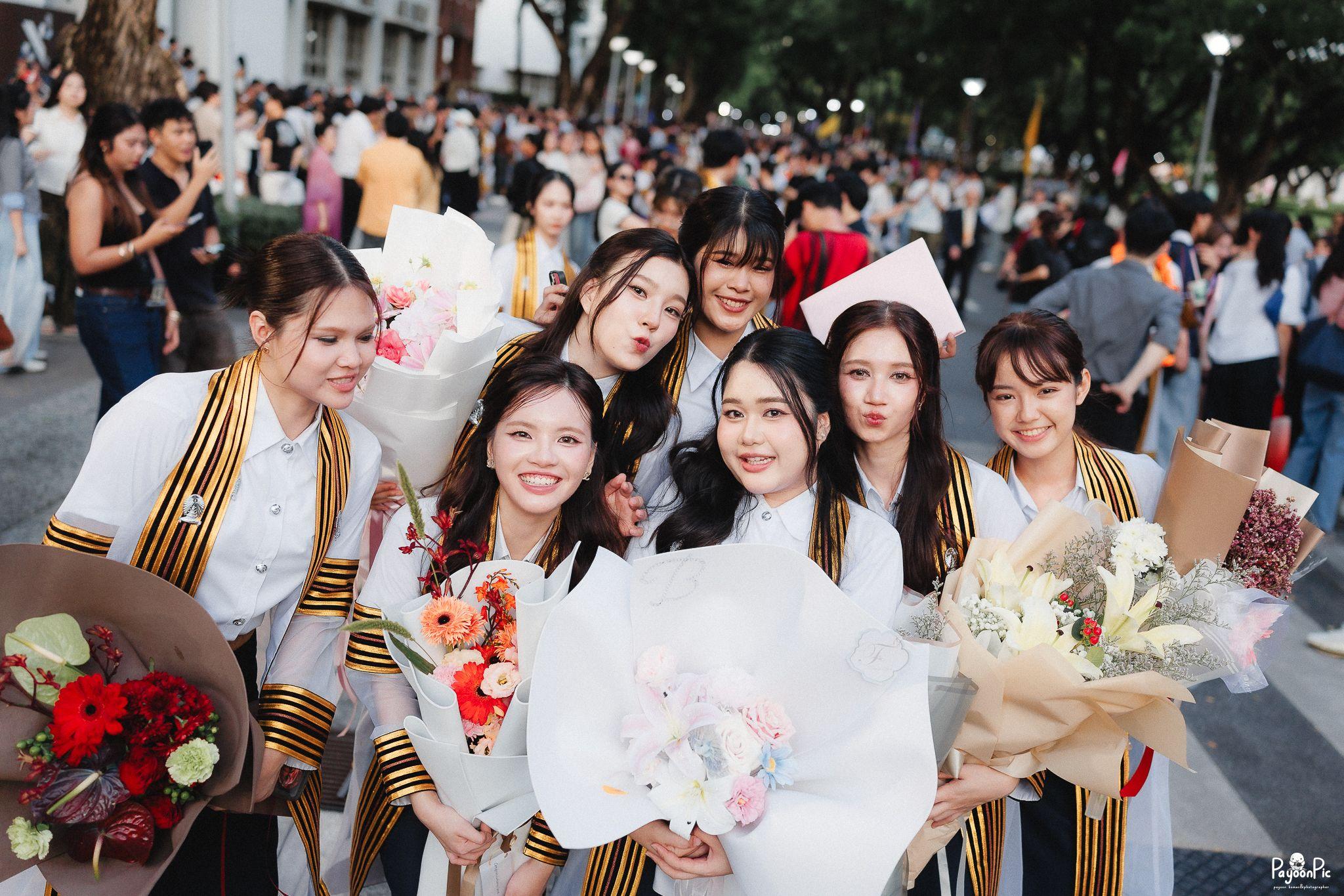 ผลงานรับปริญญา จุฬาลงกรณ์มหาวิทยาลัย โดย Payoonpic ภาพที่ 16
