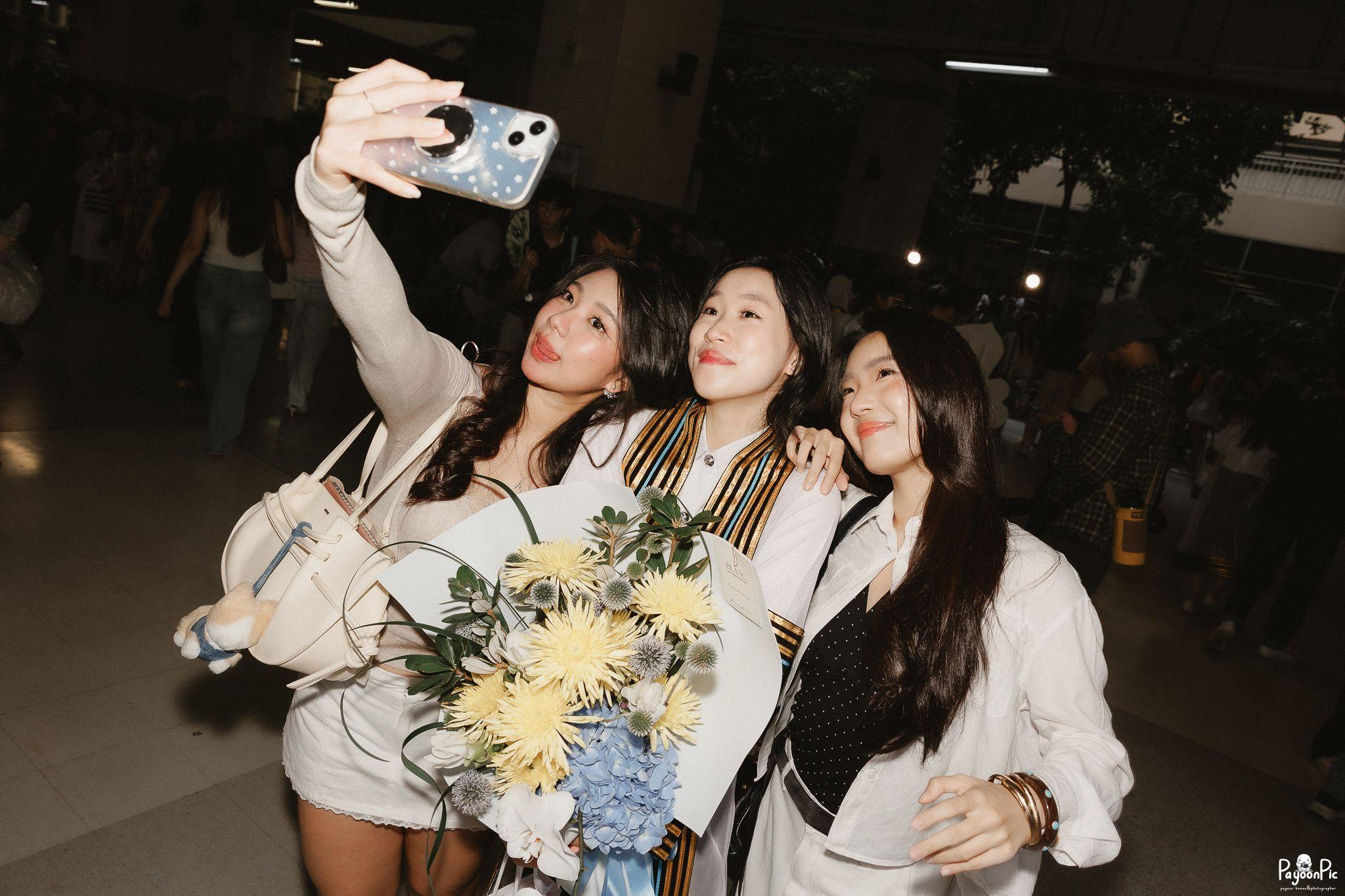 ผลงานรับปริญญา จุฬาลงกรณ์มหาวิทยาลัย โดย Payoonpic ภาพที่ 4