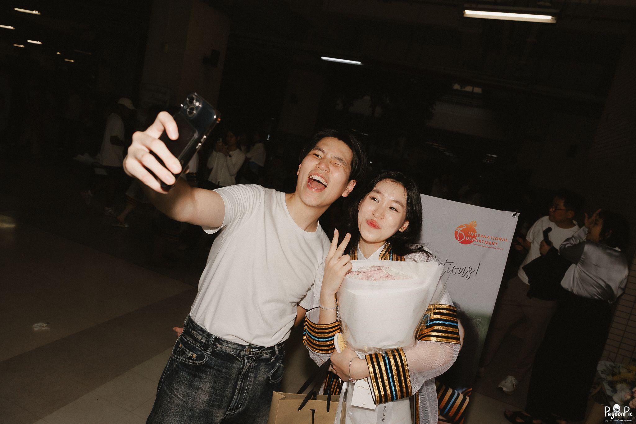 ผลงานรับปริญญา จุฬาลงกรณ์มหาวิทยาลัย โดย Payoonpic ภาพที่ 12