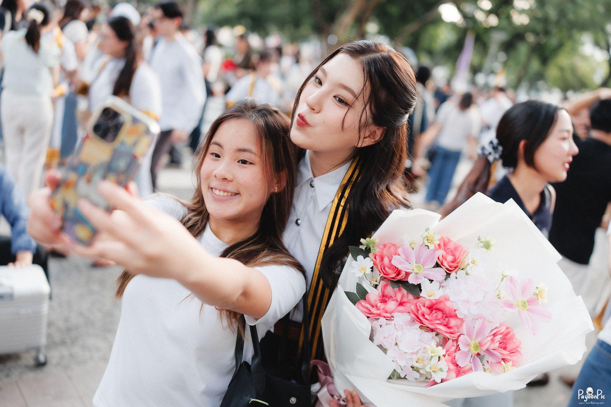 ผลงานรับปริญญา จุฬาลงกรณ์มหาวิทยาลัย โดย Payoonpic ภาพที่ 13