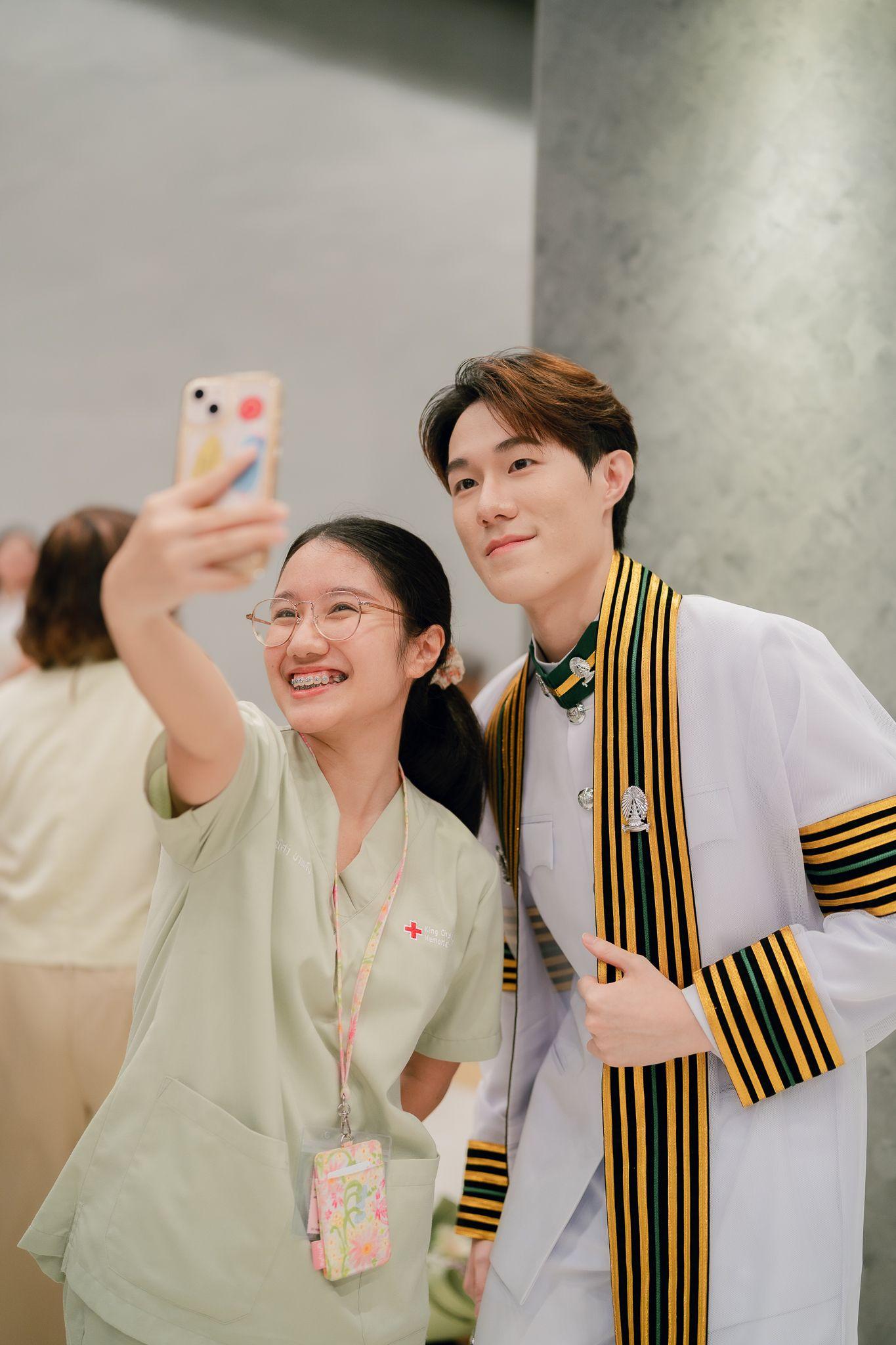 ผลงานรับปริญญา จุฬาลงกรณ์มหาวิทยาลัย โดย AeffSnap ภาพที่ 3