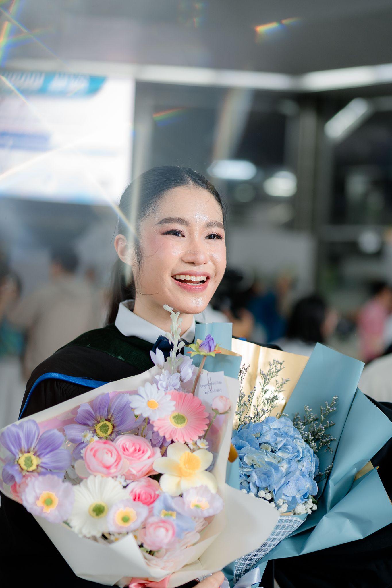 ผลงานรับปริญญา มหาวิทยาลัยมหิดล โดย AeffSnap ภาพที่ 2