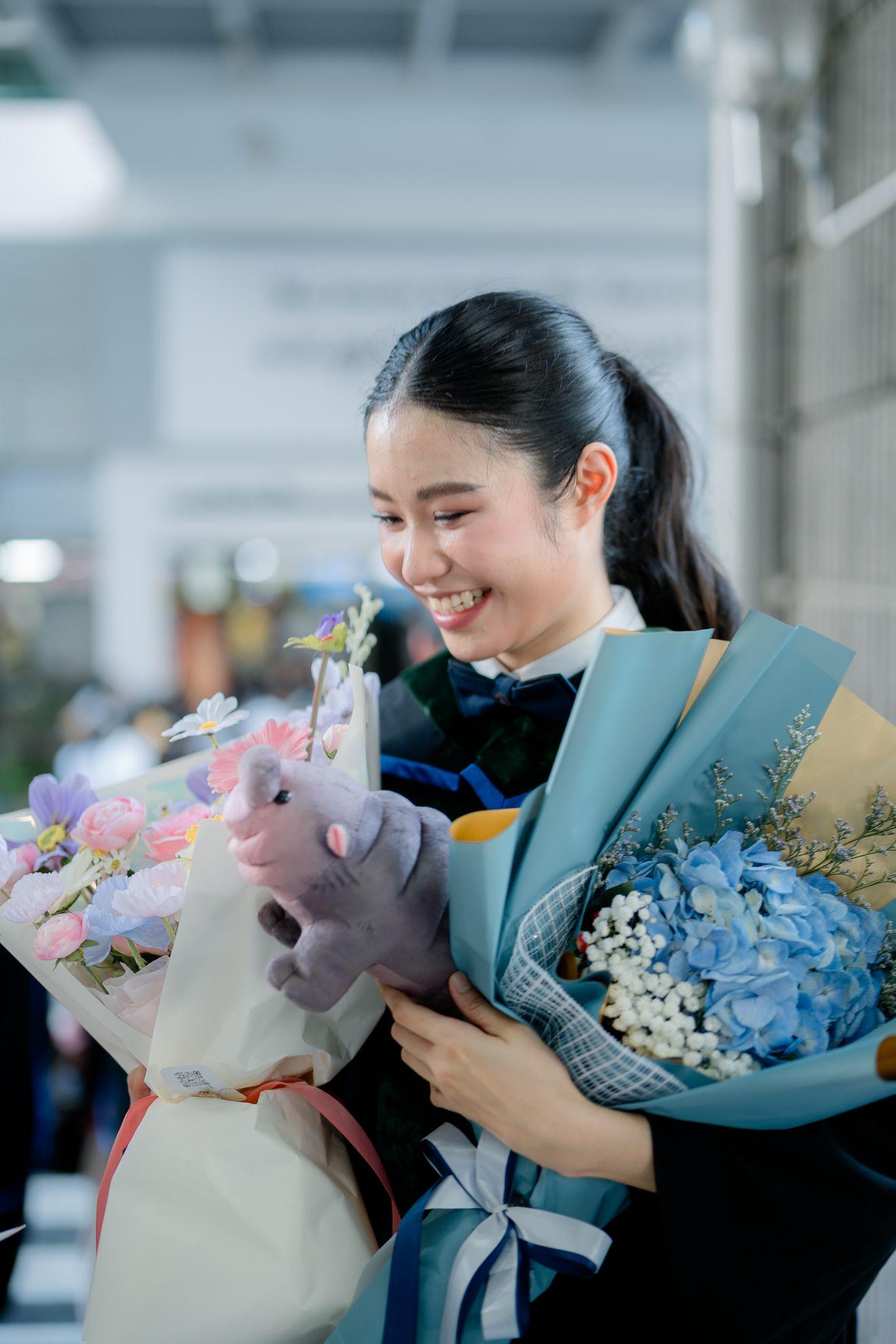 ผลงานรับปริญญา มหาวิทยาลัยมหิดล โดย AeffSnap ภาพที่ 3