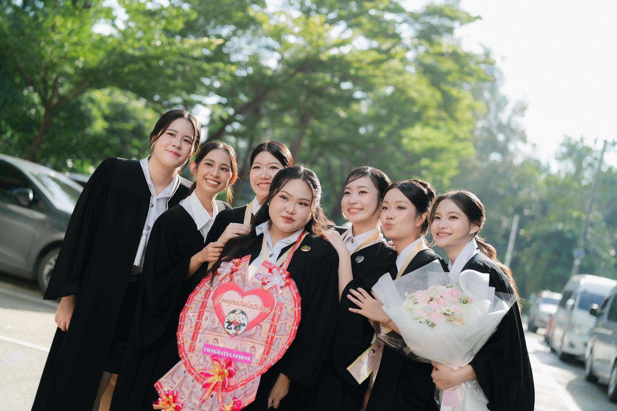 ผลงานรับปริญญา มหาวิทยาลัยเกษตรศาสตร์ โดย AeffSnap ภาพที่ 7