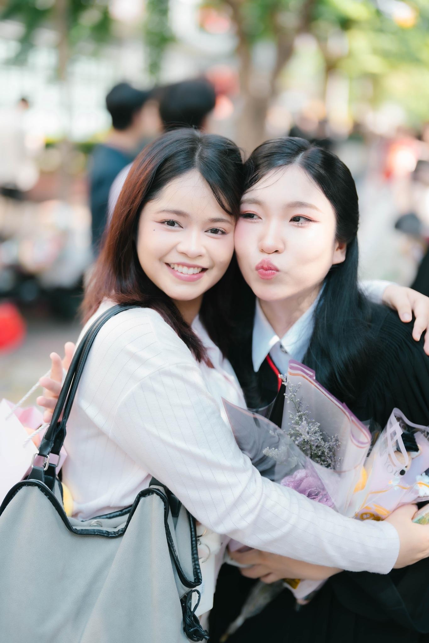 ผลงานรับปริญญา มหาวิทยาลัยเกษตรศาสตร์ โดย favibe__ ภาพที่ 10
