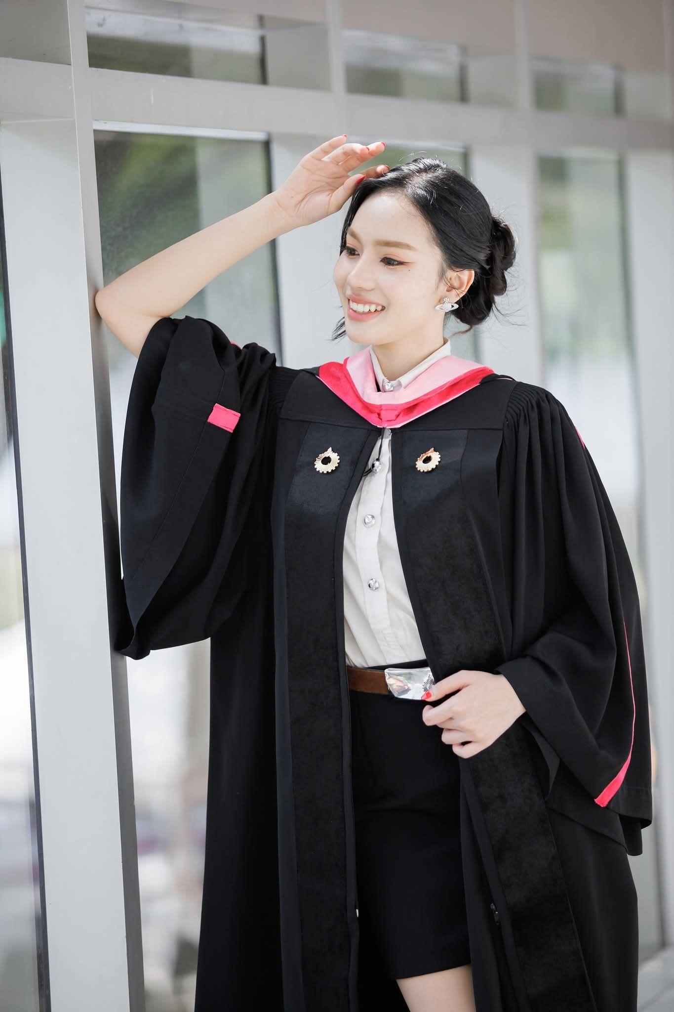 ผลงานรับปริญญา โดย ช่างภาพรับปริญญา ภาพที่ 3