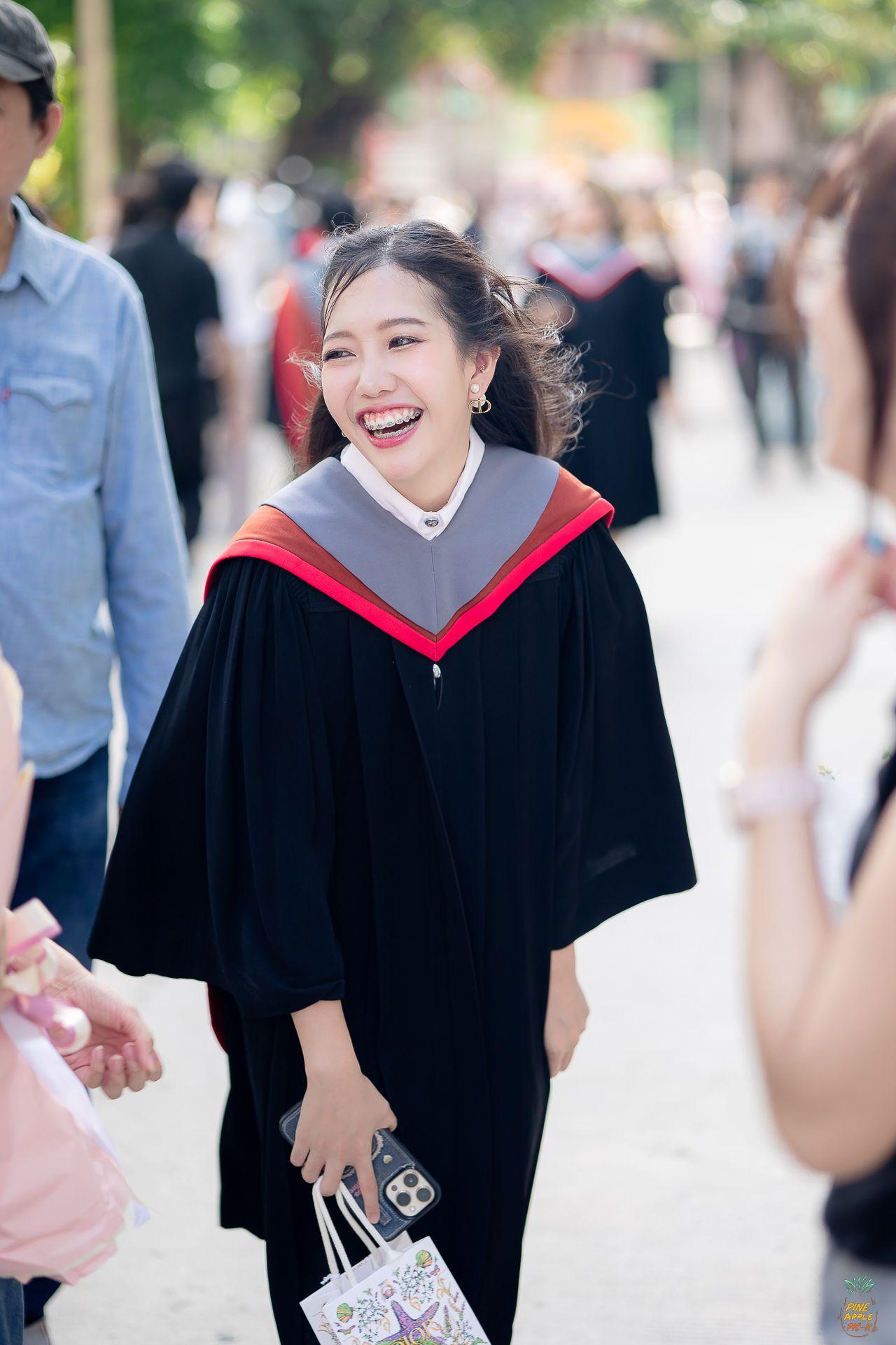 ผลงานรับปริญญา มหาวิทยาลัยศรีนครินทรวิโรฒ โดย Pineapplejib ภาพที่ 4