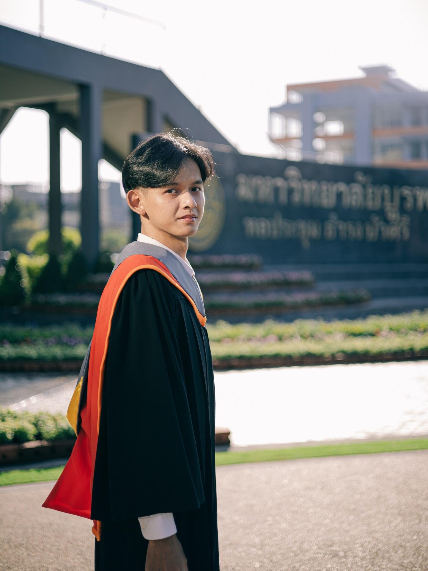 ผลงานรับปริญญา มหาวิทยาลัยบูรพา โดย ตำนักแมวอเมซอน ภาพที่ 16