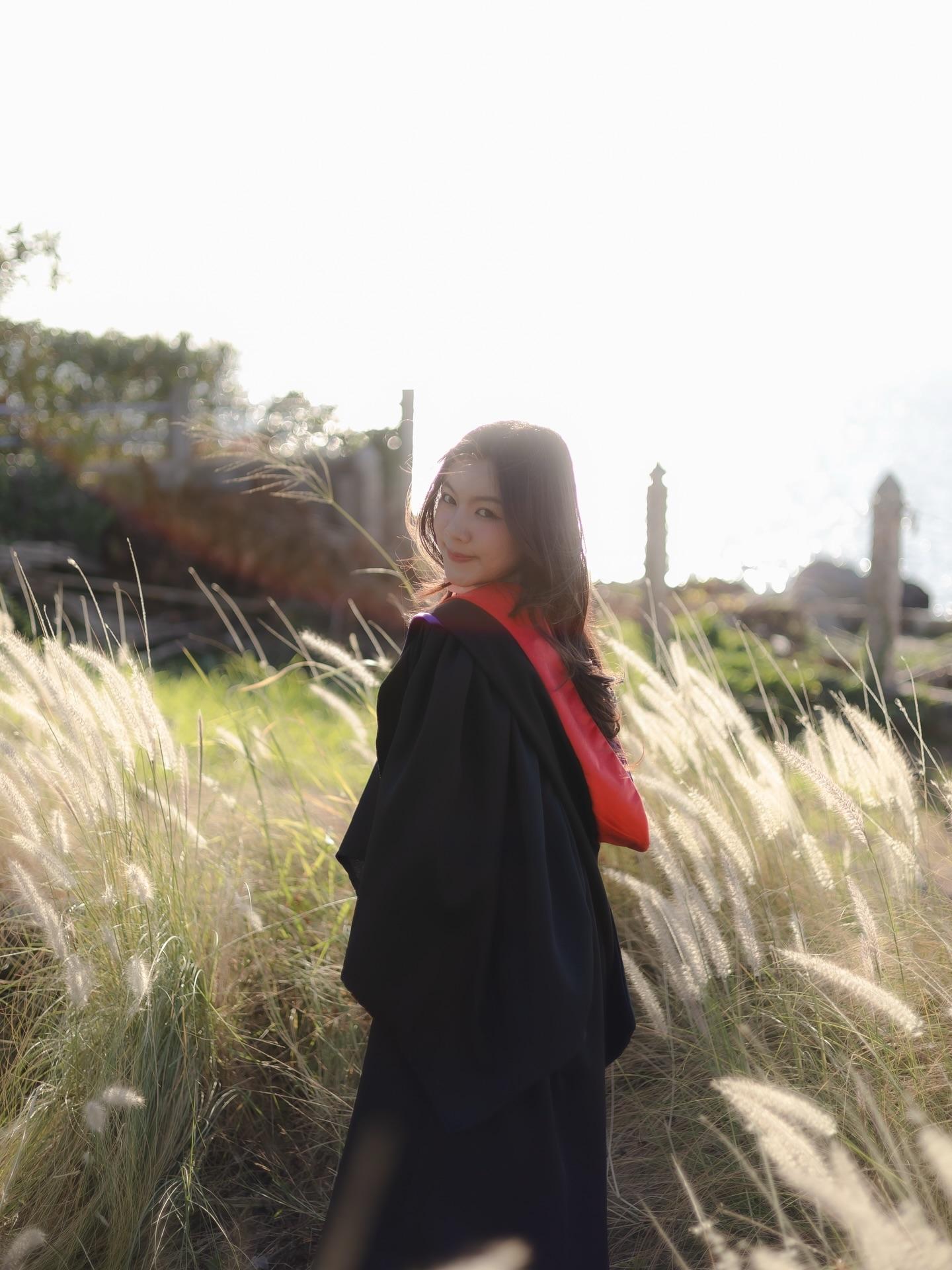 ผลงานรับปริญญา มหาวิทยาลัยบูรพา โดย ตำนักแมวอเมซอน ภาพที่ 12