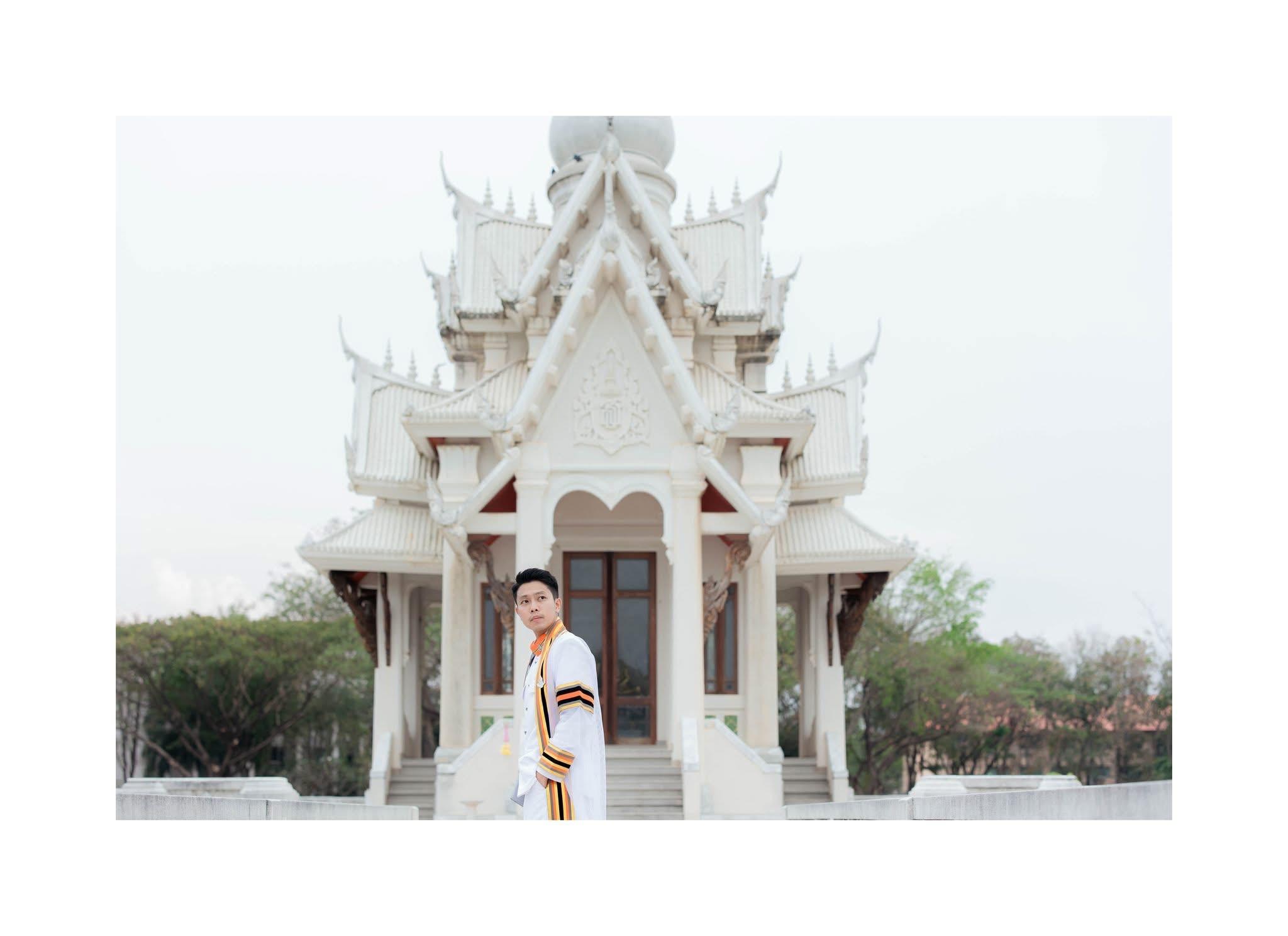 ผลงานรับปริญญา โดย aef.org ภาพที่ 2