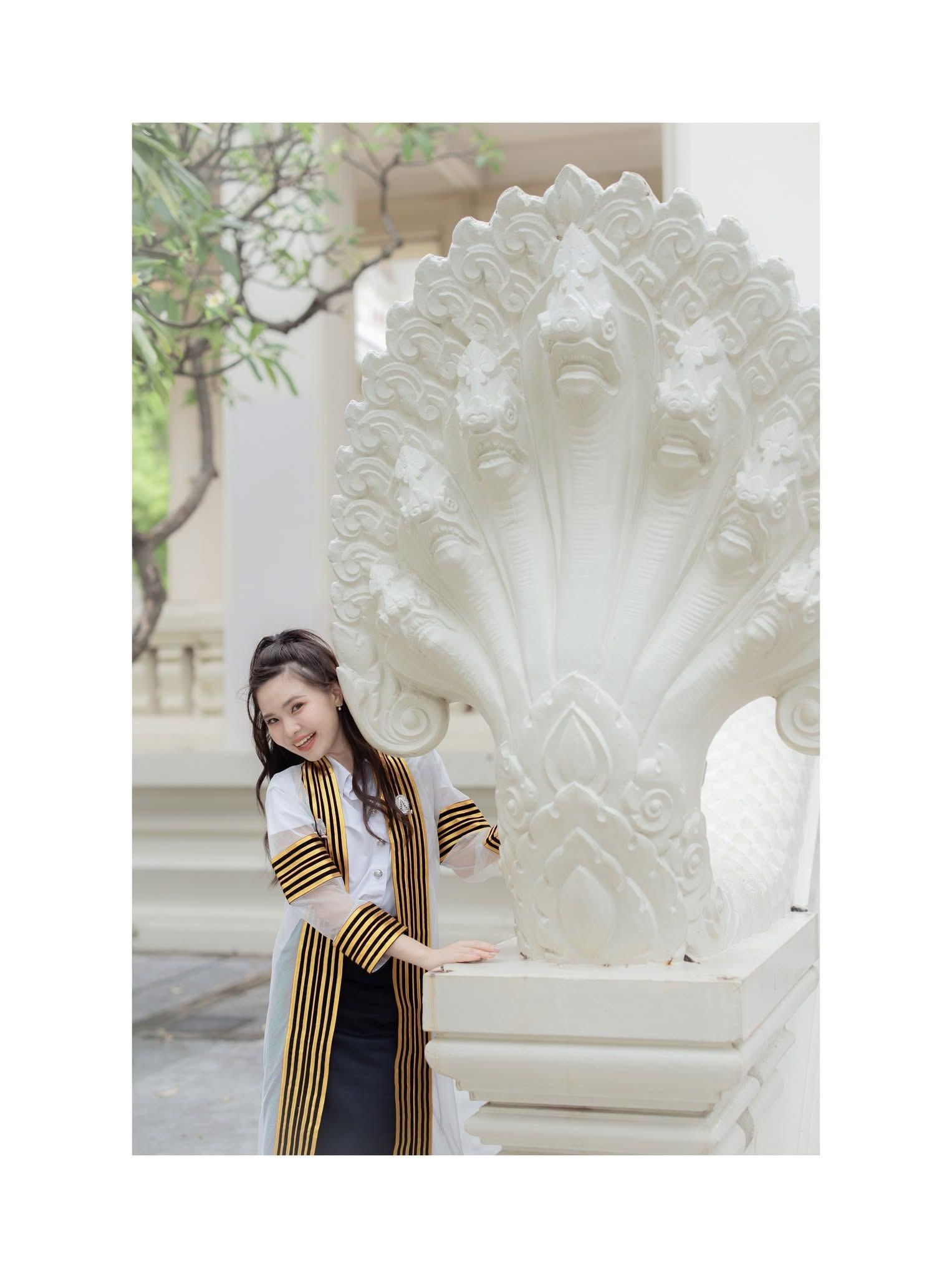 ผลงานรับปริญญา โดย aef.org ภาพที่ 14