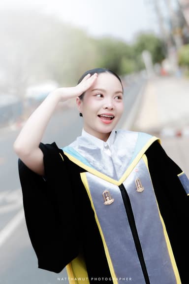 ผลงานรับปริญญา โดย Aj Photographer ภาพที่ 3