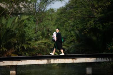 ผลงานรับปริญญา โดย ตากล้องไซส์S ภาพที่ 4