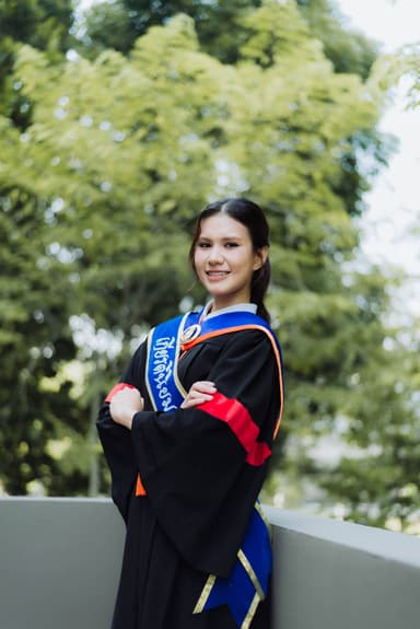 ผลงานรับปริญญา โดย ช่างภาพชื่อภูมิ ภาพที่ 5