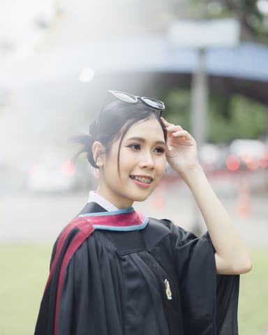 ผลงานรับปริญญา โดย NIXS.IMAGE ภาพที่ 2