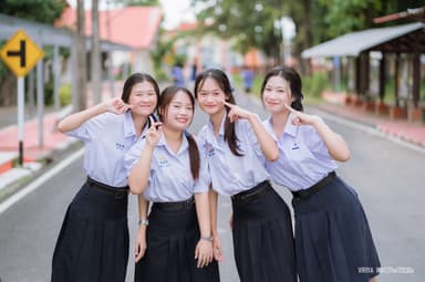 ผลงานรับปริญญา โดย Slowfeel ภาพที่ 2