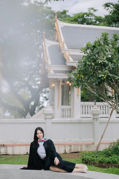 ผลงานรับปริญญา โดย 28September ภาพที่ 1