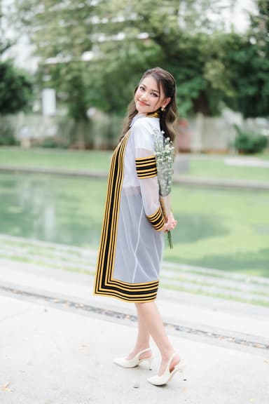 ผลงานรับปริญญา โดย New Story ภาพที่ 4