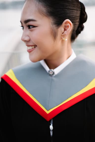 ผลงานรับปริญญา โดย TonTonPhoto ภาพที่ 1