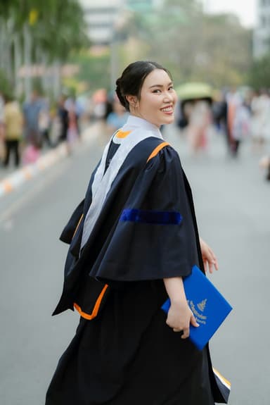 ผลงานรับปริญญา โดย AO FOTO ภาพที่ 3