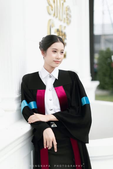 ผลงานรับปริญญา โดย Knp.Gallery ภาพที่ 2
